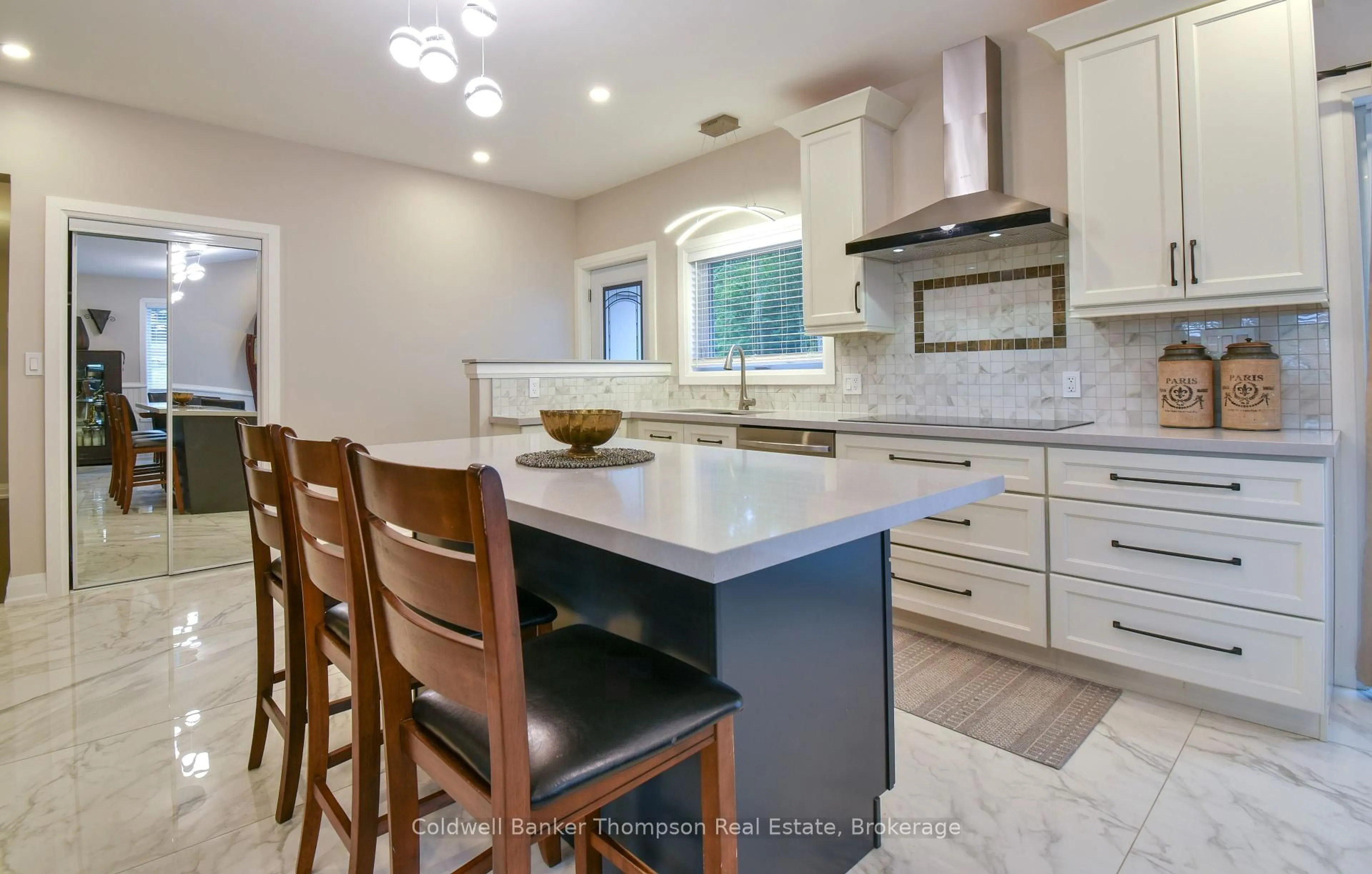 Open concept kitchen, ceramic/tile floor for 56 Florence St, Huntsville Ontario P1H 1V5