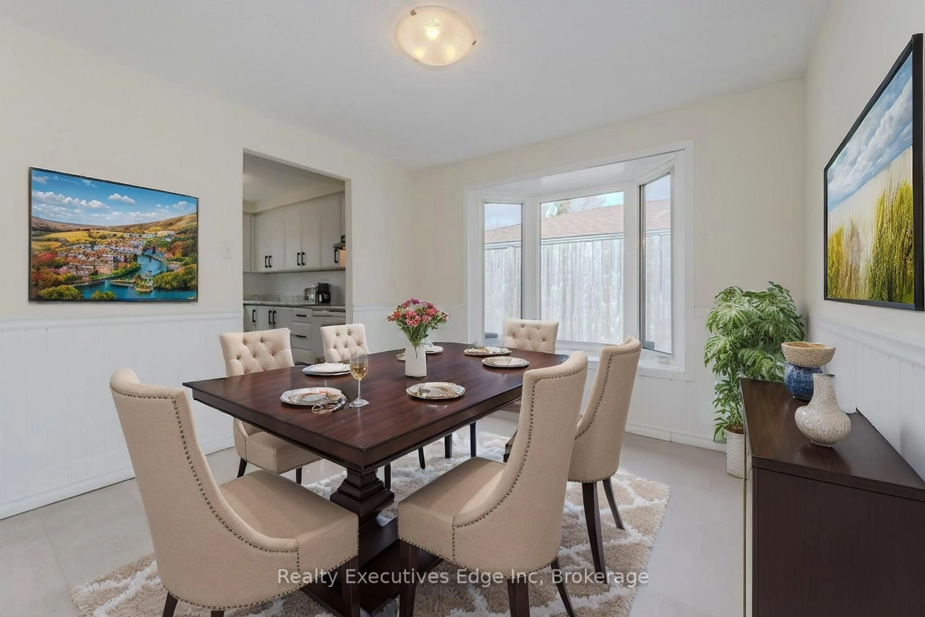 Dining room, unknown for 46 Appalachian Cres, Kitchener Ontario N2E 1A4