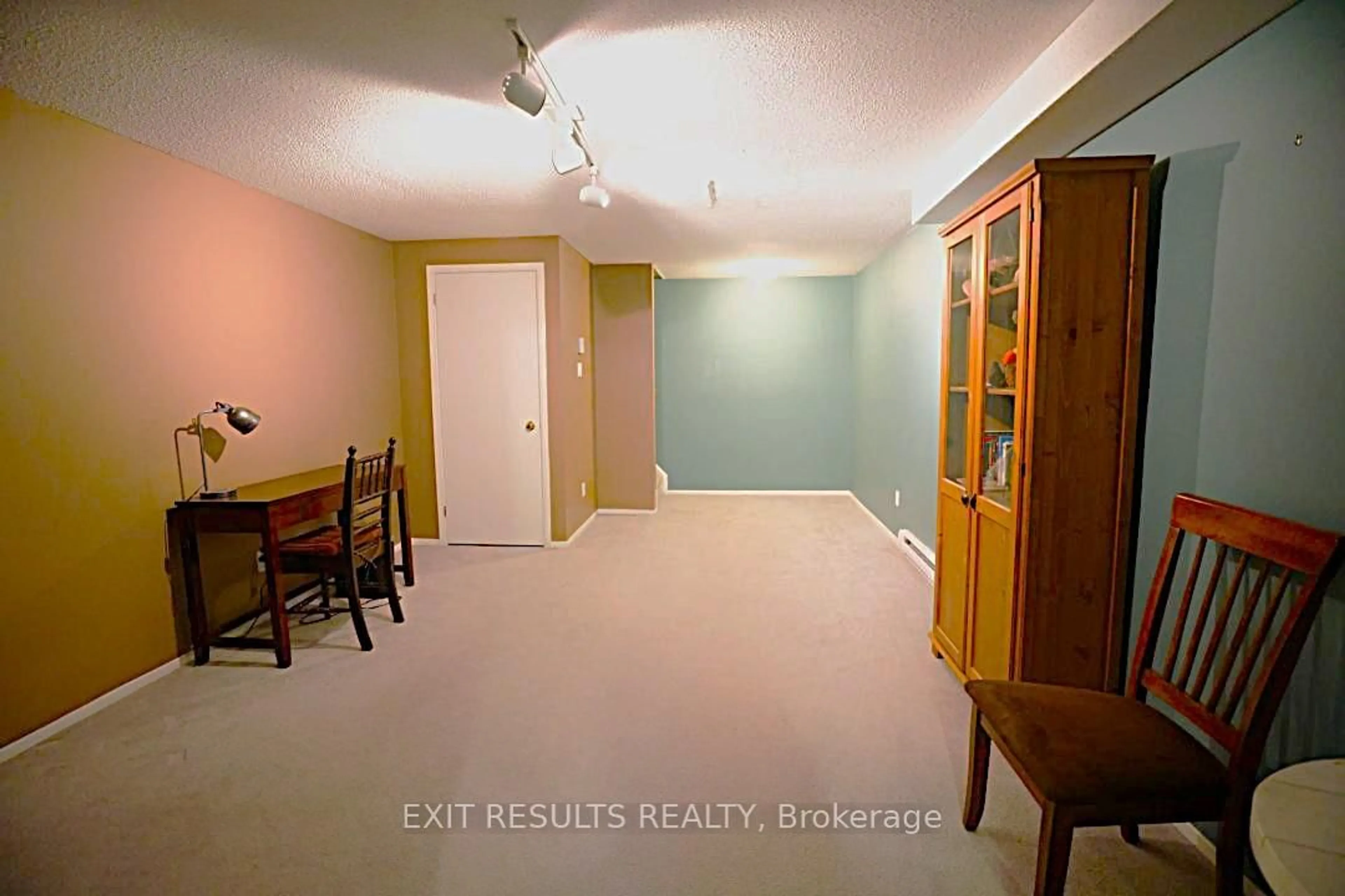A pic of a room for 1825 Marsala Cres #110, Orleans Ontario K4A 2E7