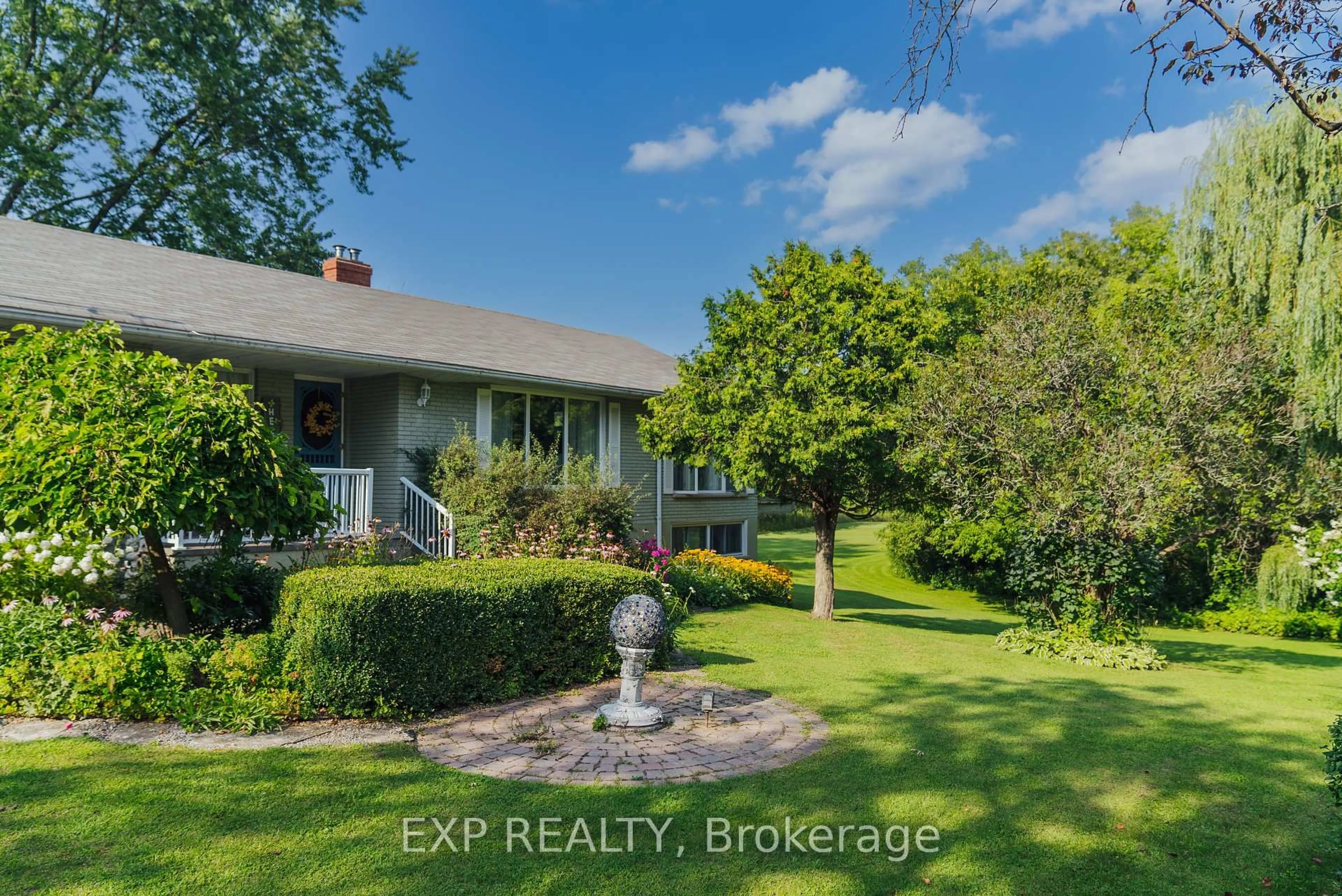 A pic from outside/outdoor area/front of a property/back of a property/a pic from drone, water/lake/river/ocean view for 283 Rainbow Ridge Rd, Kawartha Lakes Ontario K0M 2C0