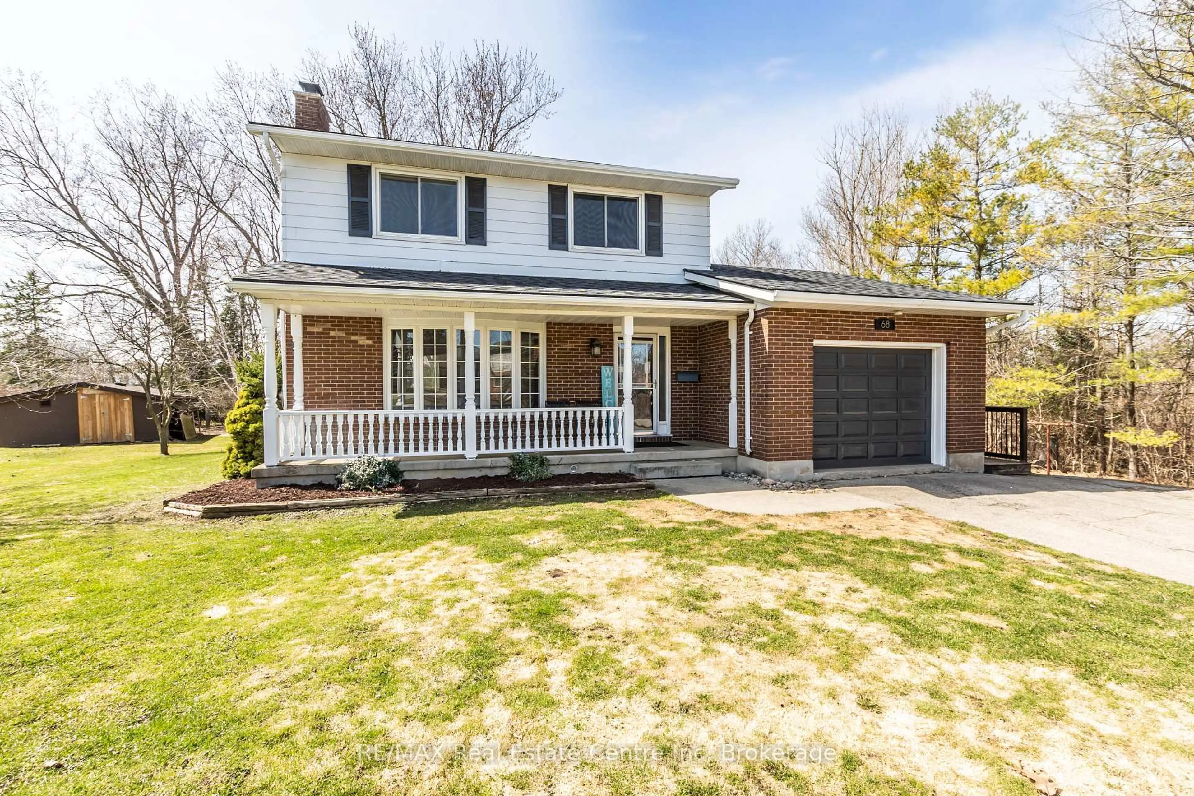Home with brick exterior material, street for 68 Hillview Dr, Wilmot Ontario N3A 2V3