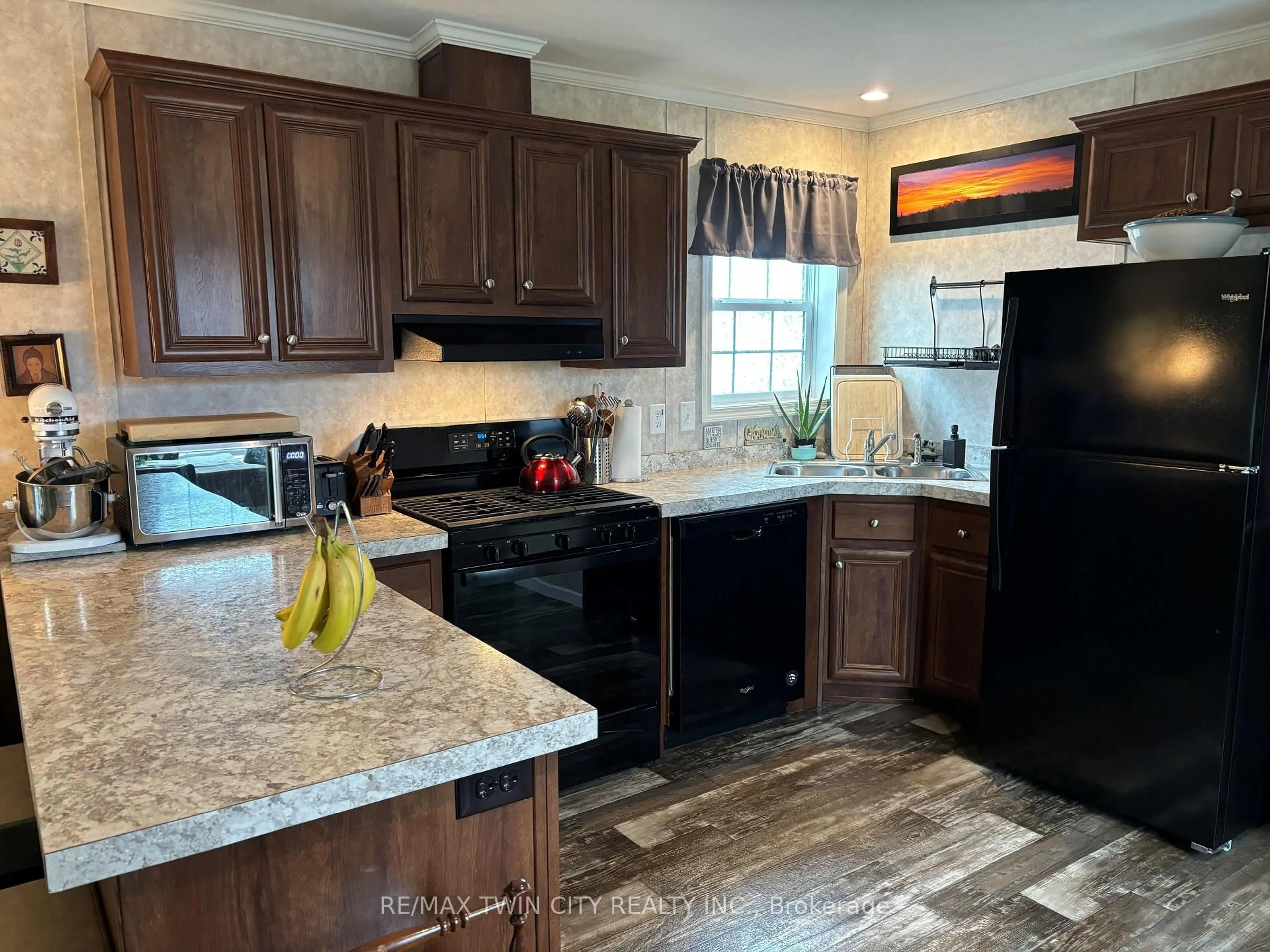 Open concept kitchen, unknown for 1085 10th Concession Rd #91, Hamilton Ontario N0B 2J0