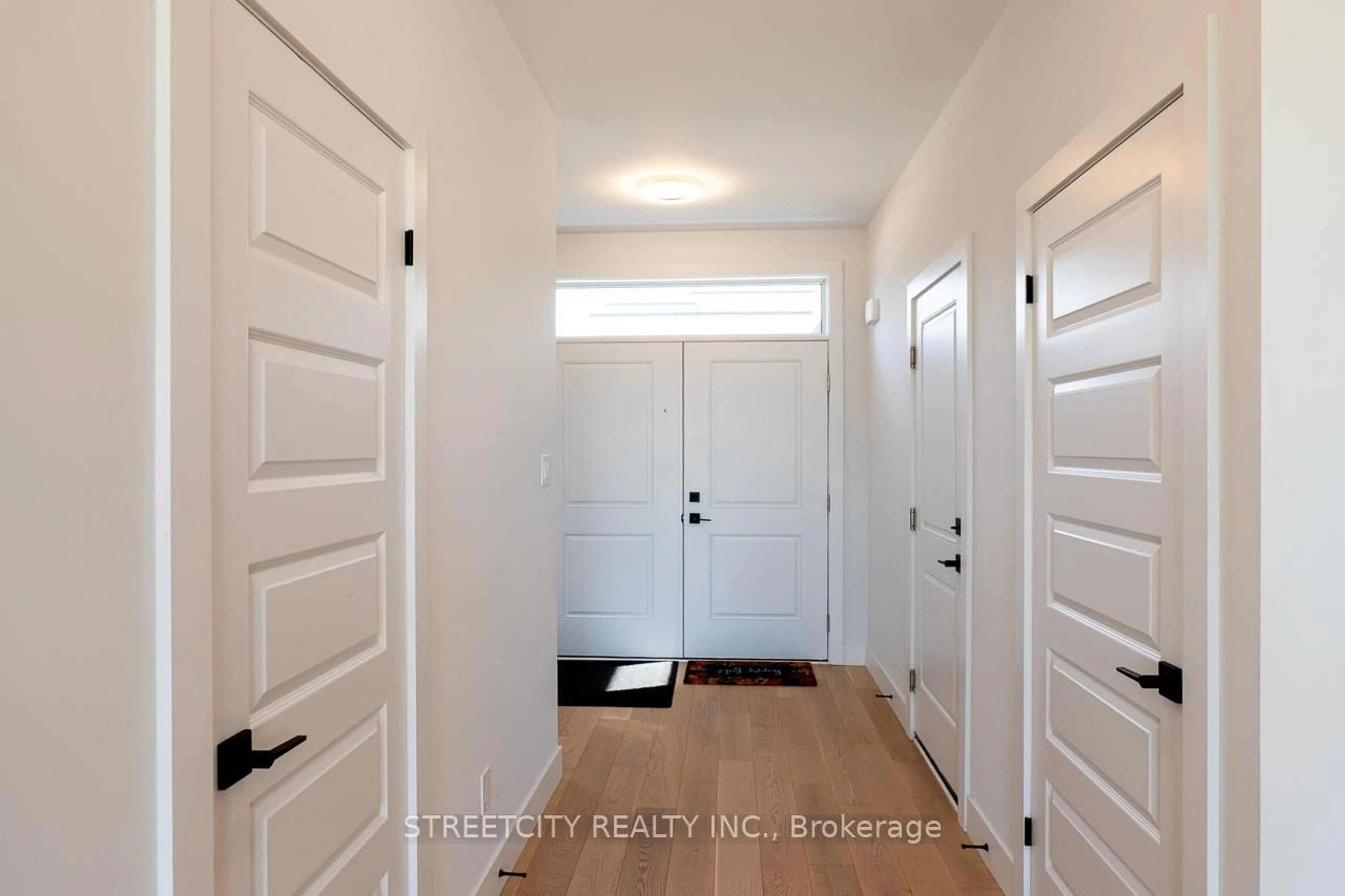 Indoor entryway for 1820 Canvas Way #29, London North Ontario N5X 0N5