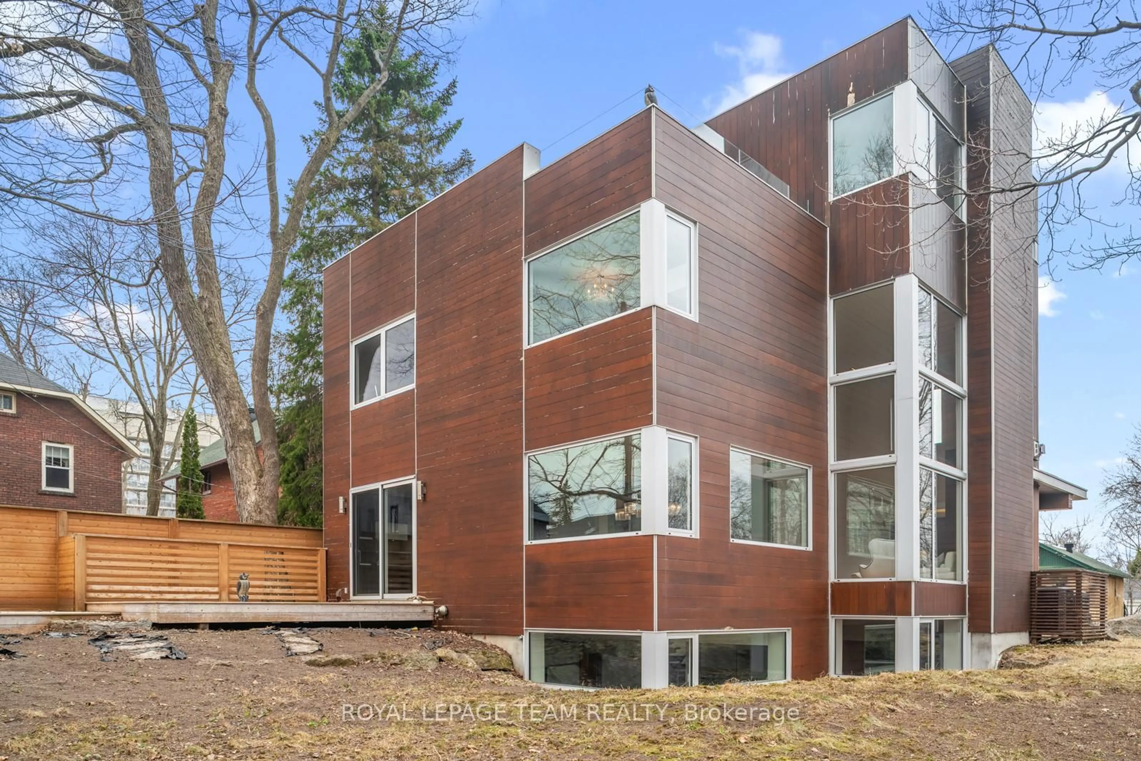 Home with brick exterior material, building for 13 Rockcliffe Way, Ottawa Ontario K1M 1B2
