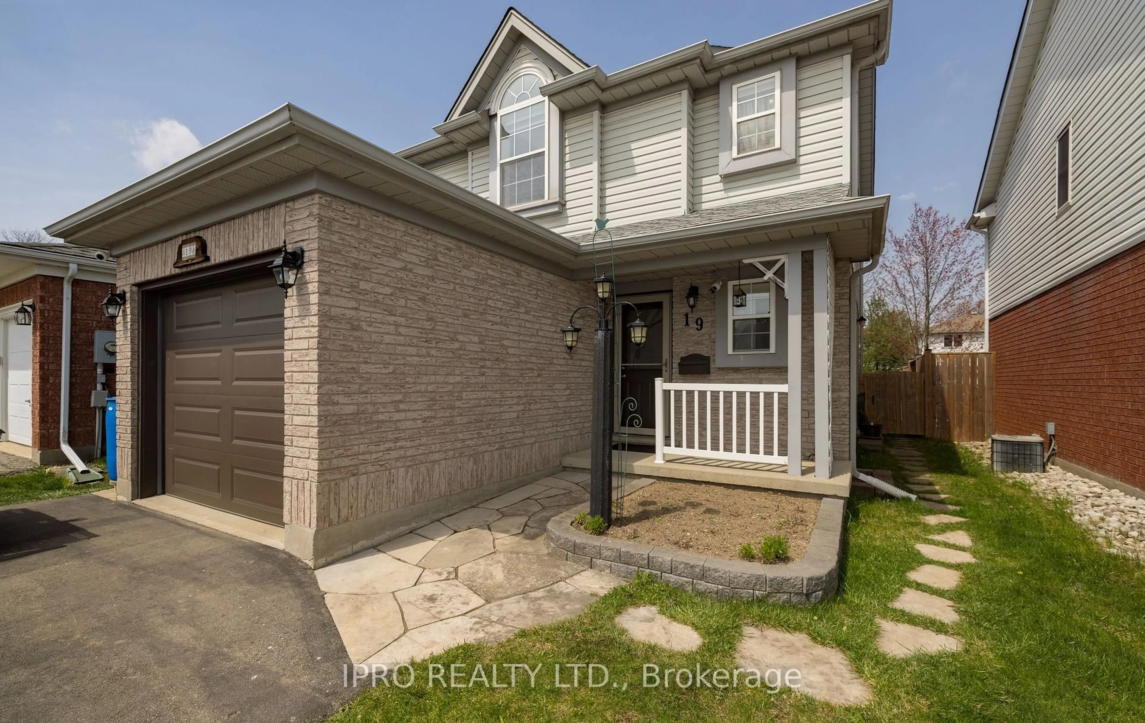 Unknown for 19 Thompson Dr, Guelph Ontario N1E 7A5