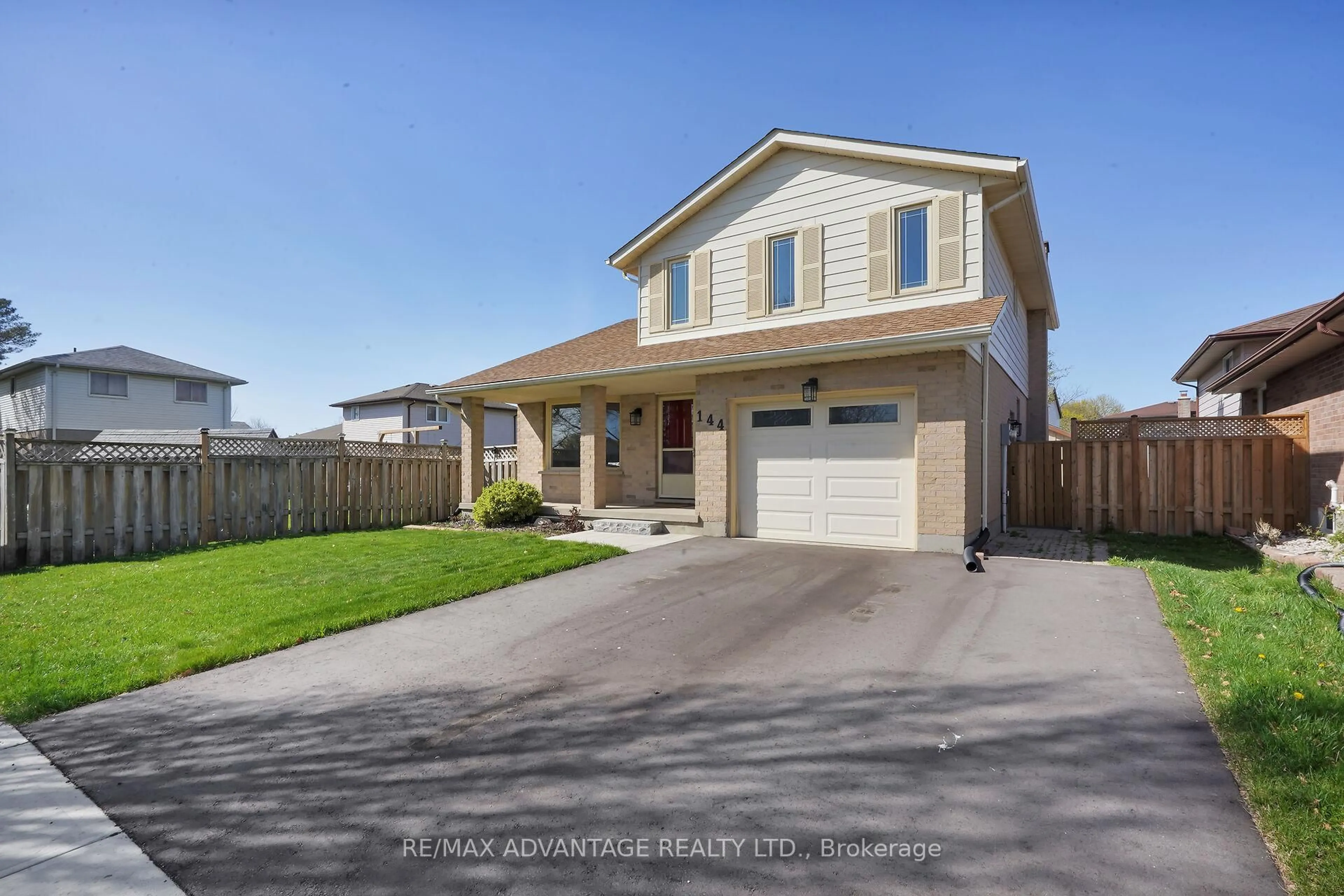 Home with vinyl exterior material, street for 144 Fairchild Cres, London South Ontario N6E 3E8