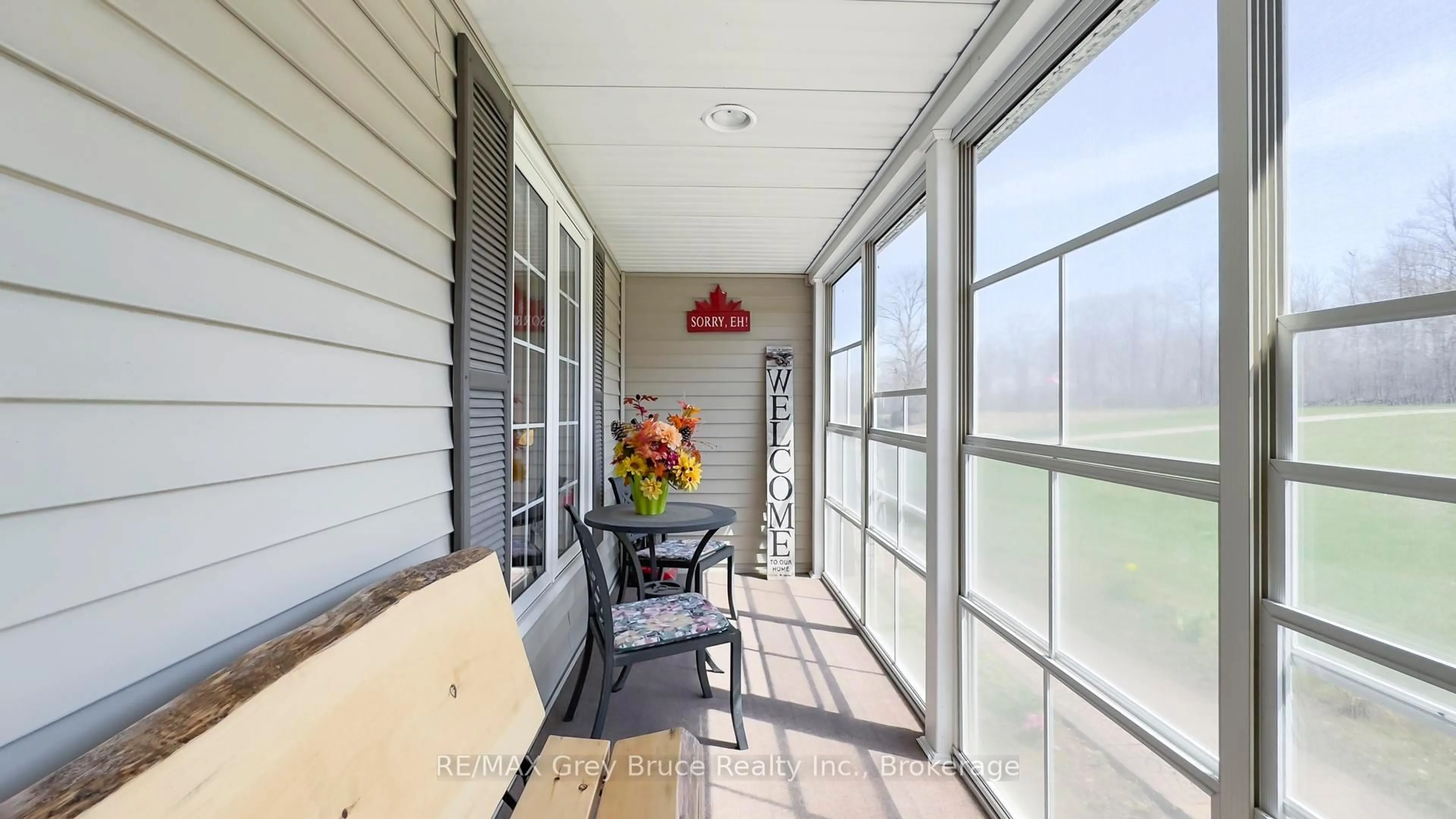 Patio, water/lake/river/ocean view for 720291 20 Sdrd, Chatsworth Ontario N0H 1R0