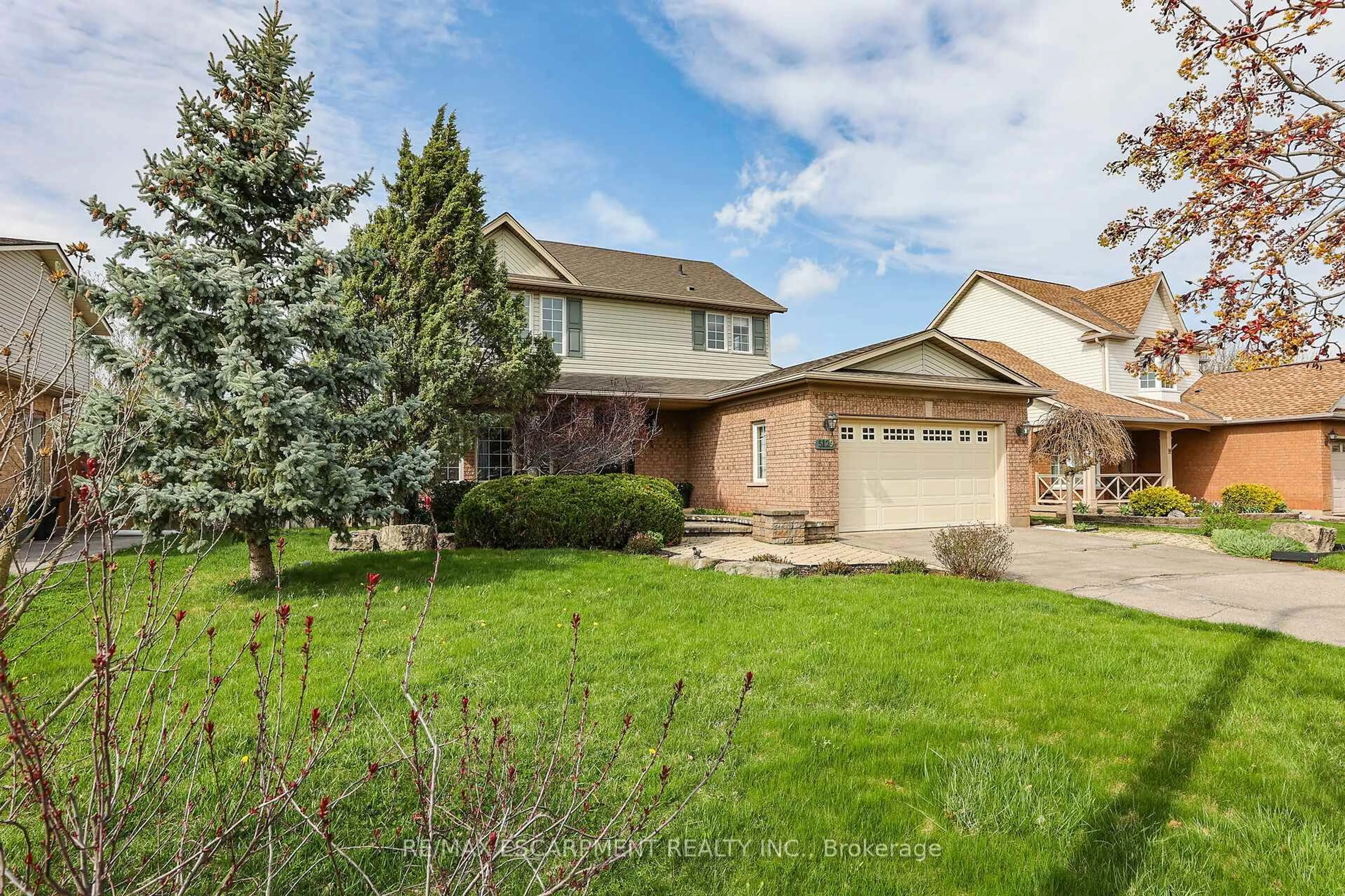 Unknown for 5129 Crimson King Way, Lincoln Ontario L3J 0J2