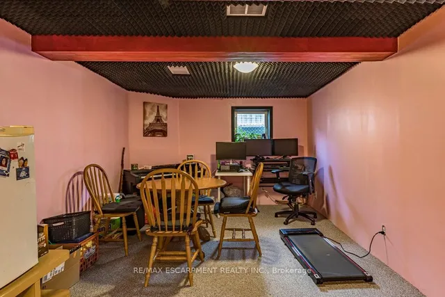 Additional property image - 14 Danbury St