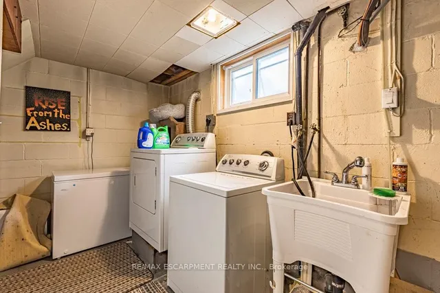 Additional property image - 14 Danbury St