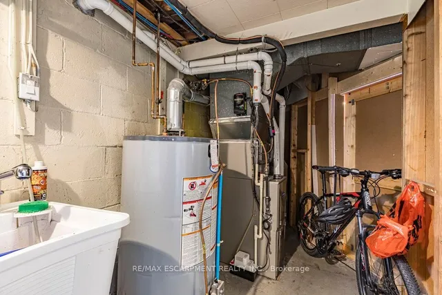 Additional property image - 14 Danbury St