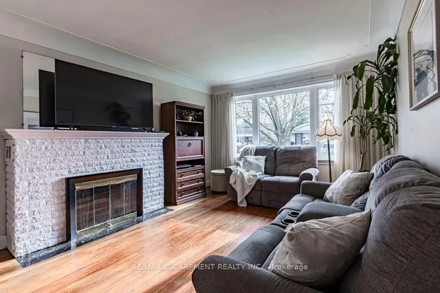 Additional property image - 14 Danbury St