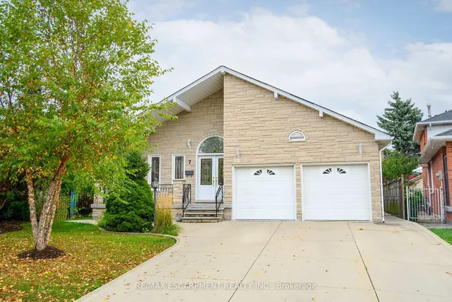 Additional property image - 7 Osgoode Crt