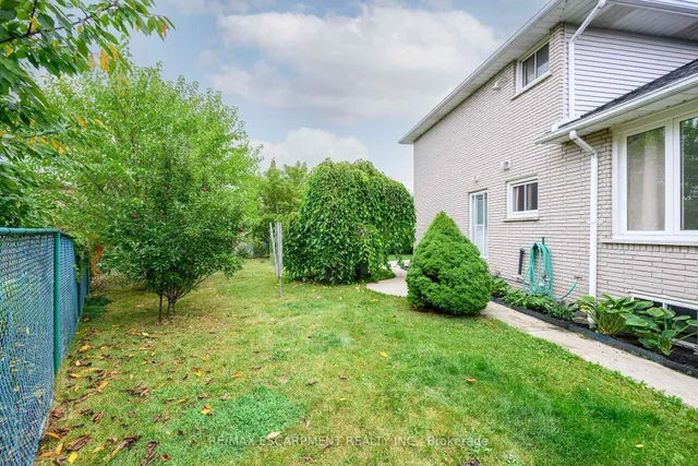 Additional property image - 7 Osgoode Crt