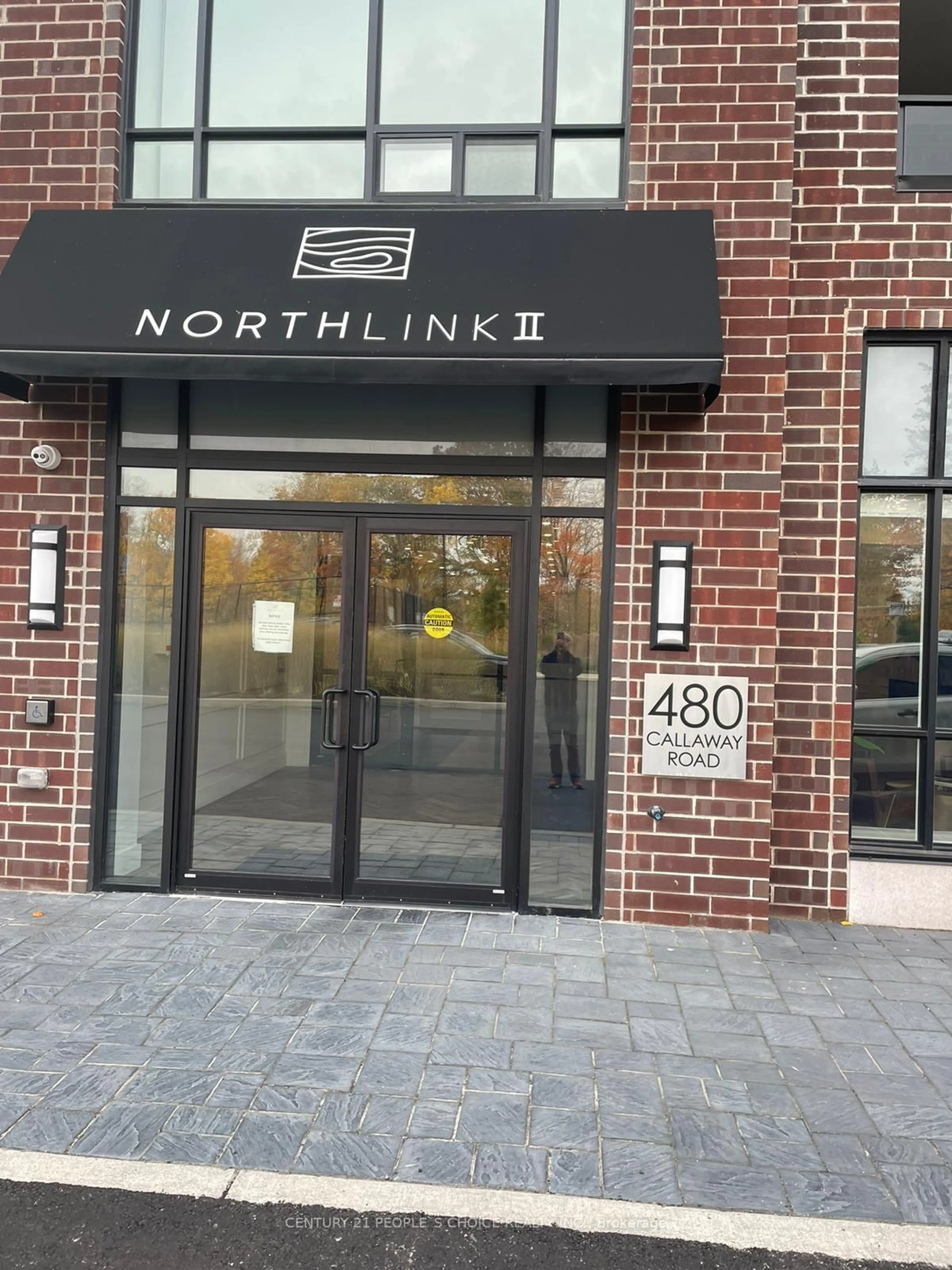 Lobby for 480 Callaway Rd #108, London North Ontario N6G 0N8