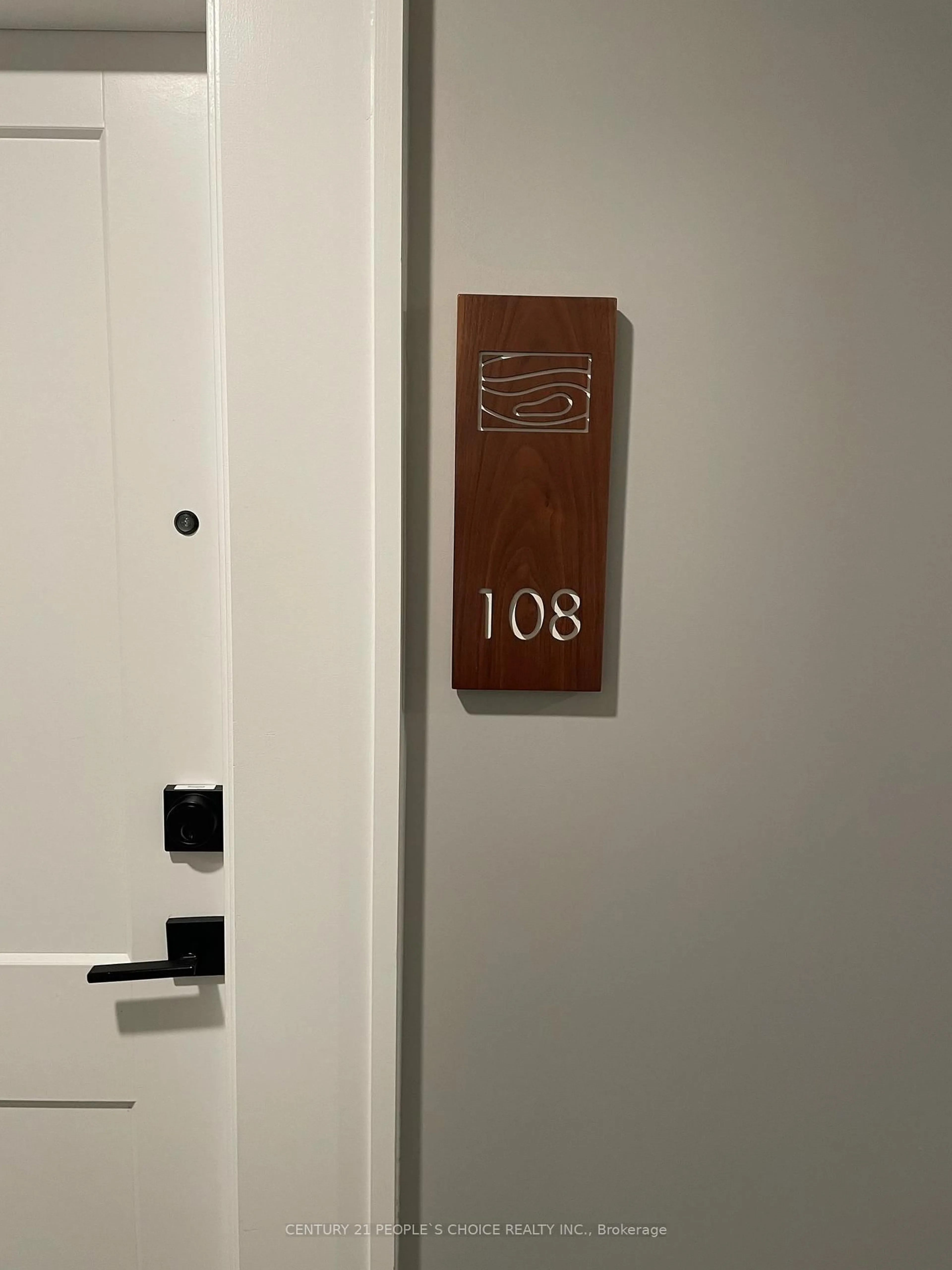 Unknown for 480 Callaway Rd #108, London North Ontario N6G 0N8