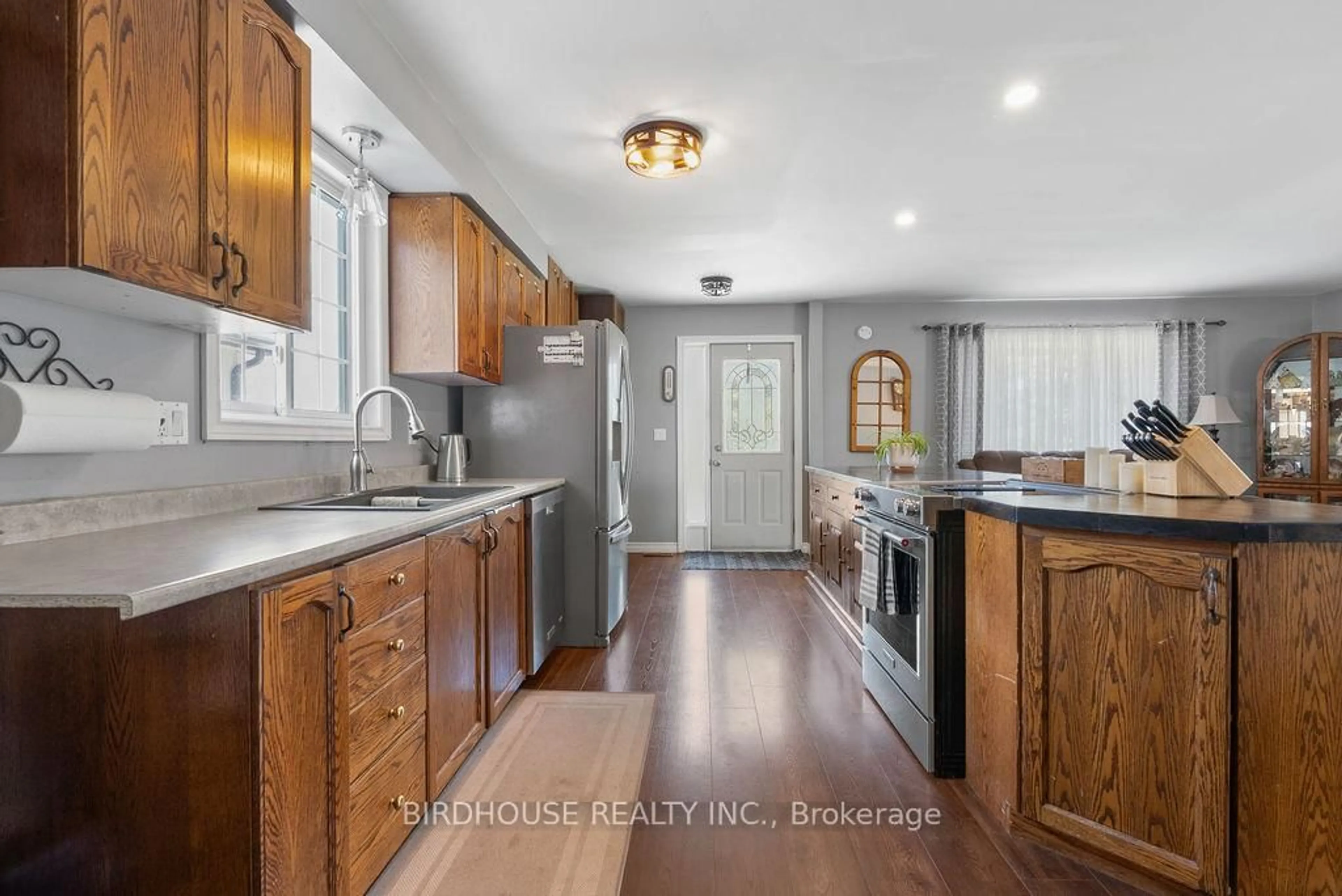 Open concept kitchen, unknown for 222 Corbett Dr, Kawartha Lakes Ontario L0A 1K0
