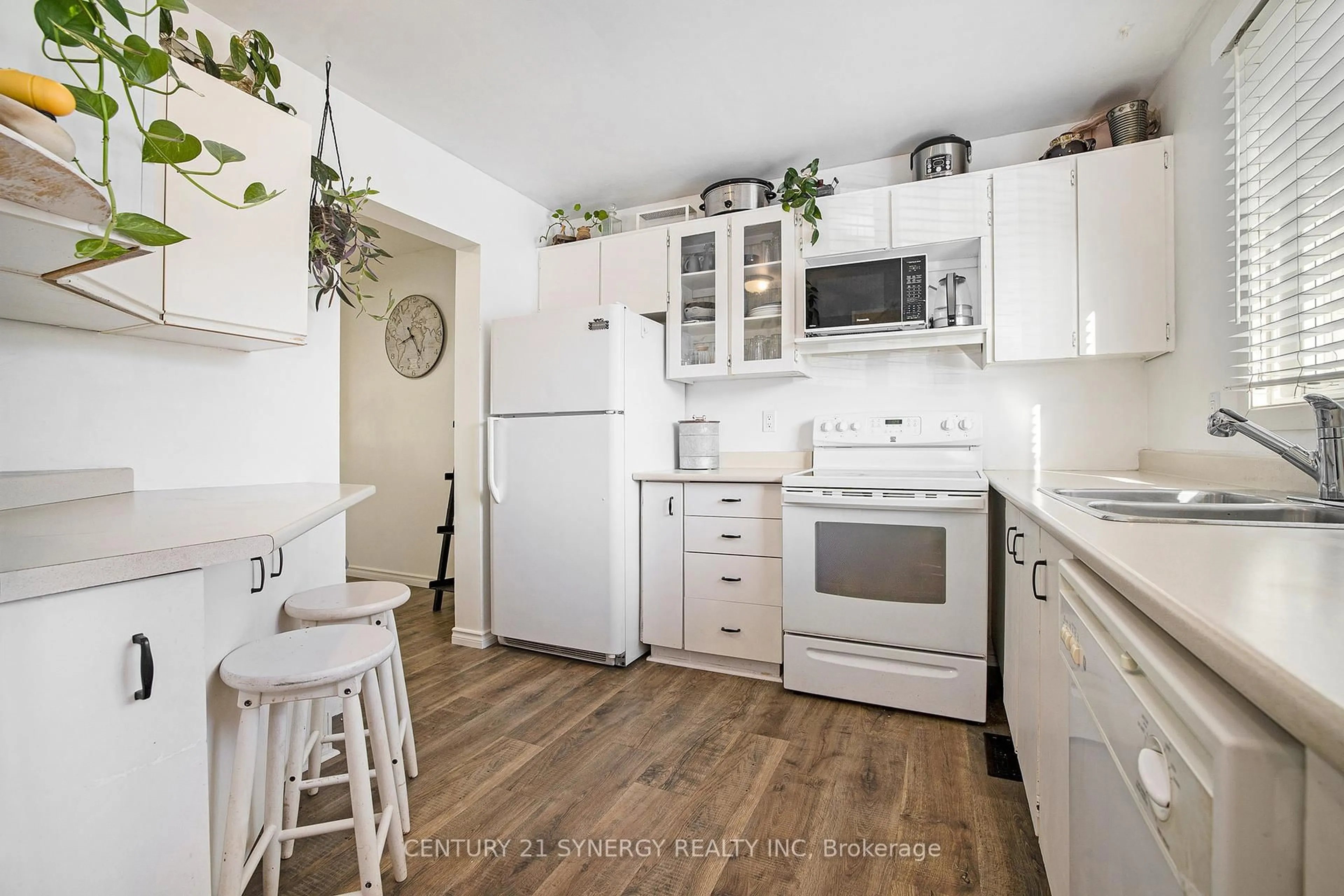 Standard kitchen, unknown for 54-A Foxfield Dr, Ottawa Ontario K2J 1P7