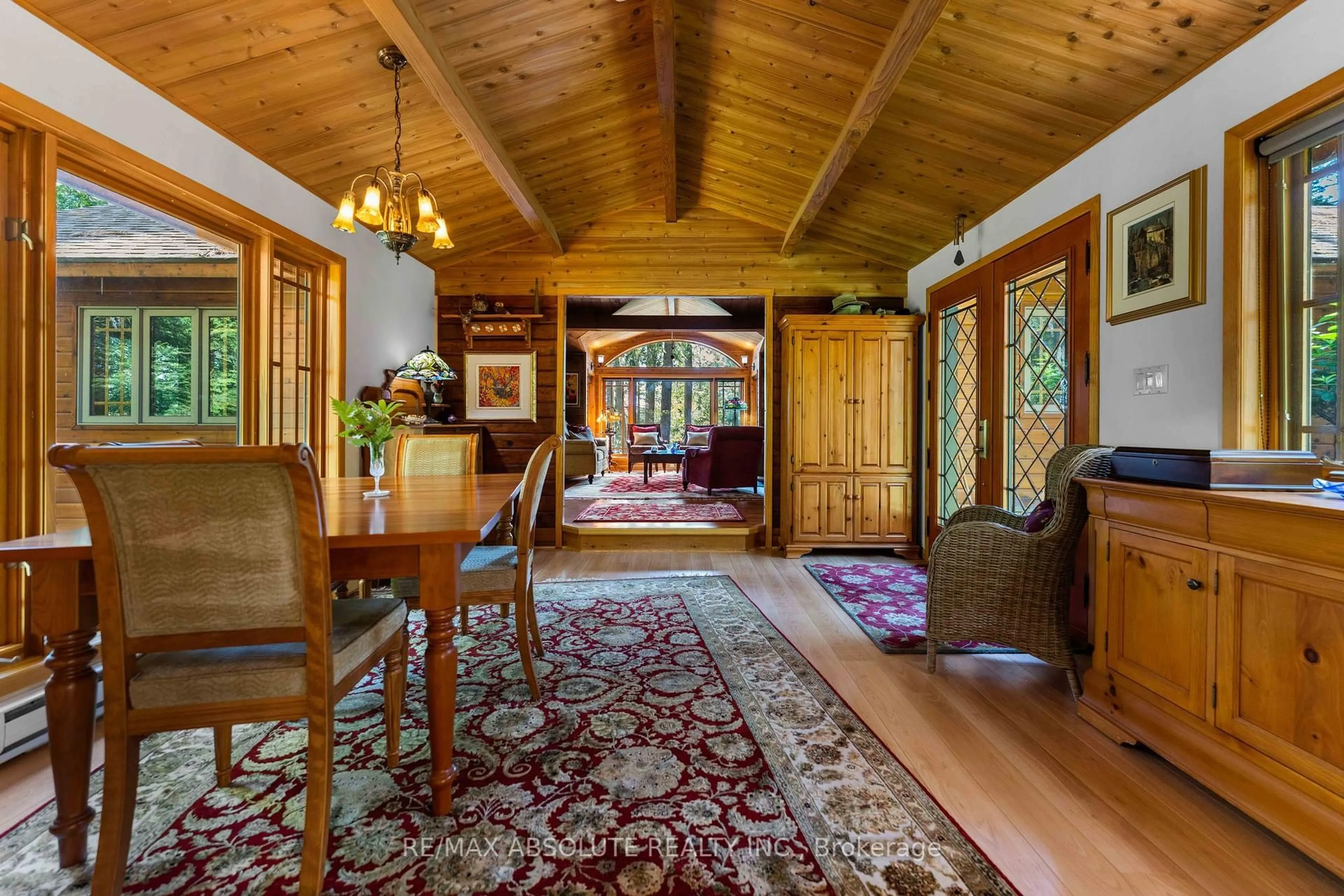 Indoor foyer for 1384 C Centennial Lake Rd, Clarendon Station Ontario K0H 1J0