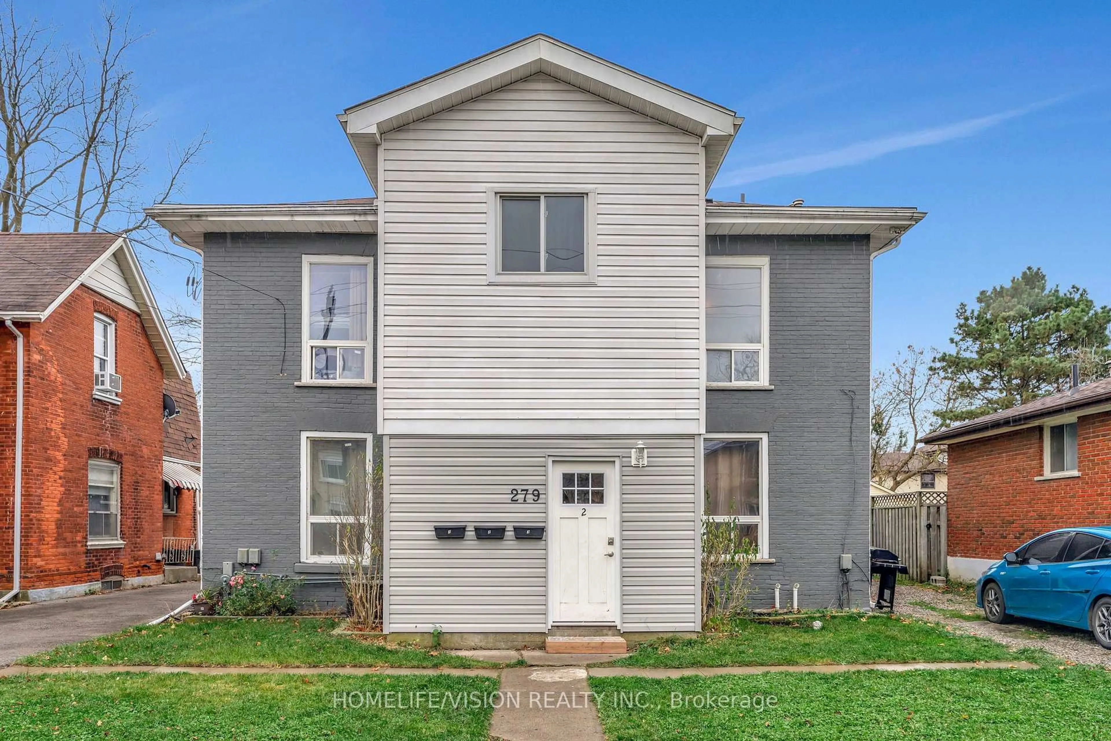 Home with brick exterior material, street for 279 Darling St, Brantford Ontario N3S 3X7