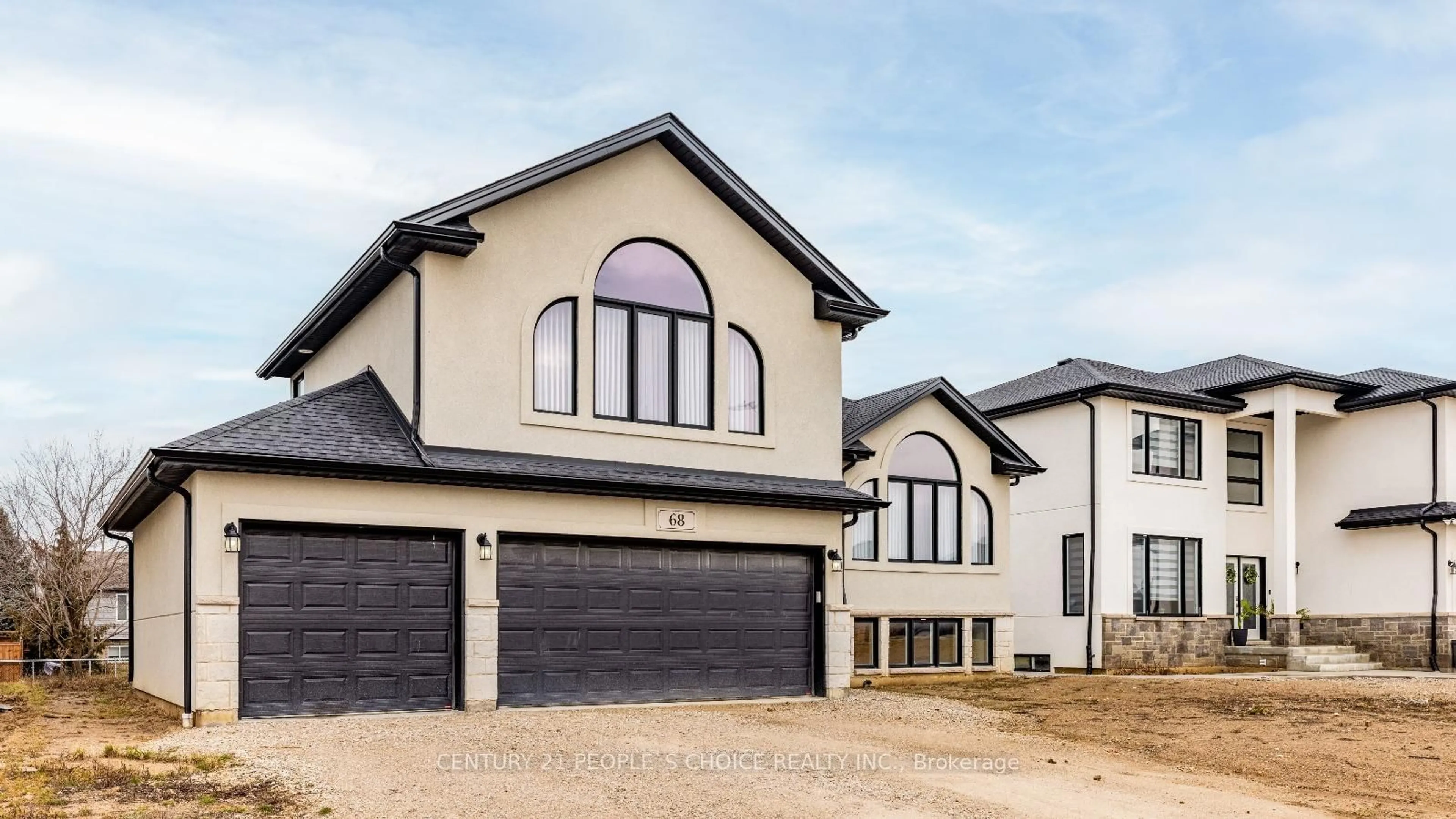 Home with vinyl exterior material, street for 68 Noble Crt, Amherstburg Ontario M9V 0G8