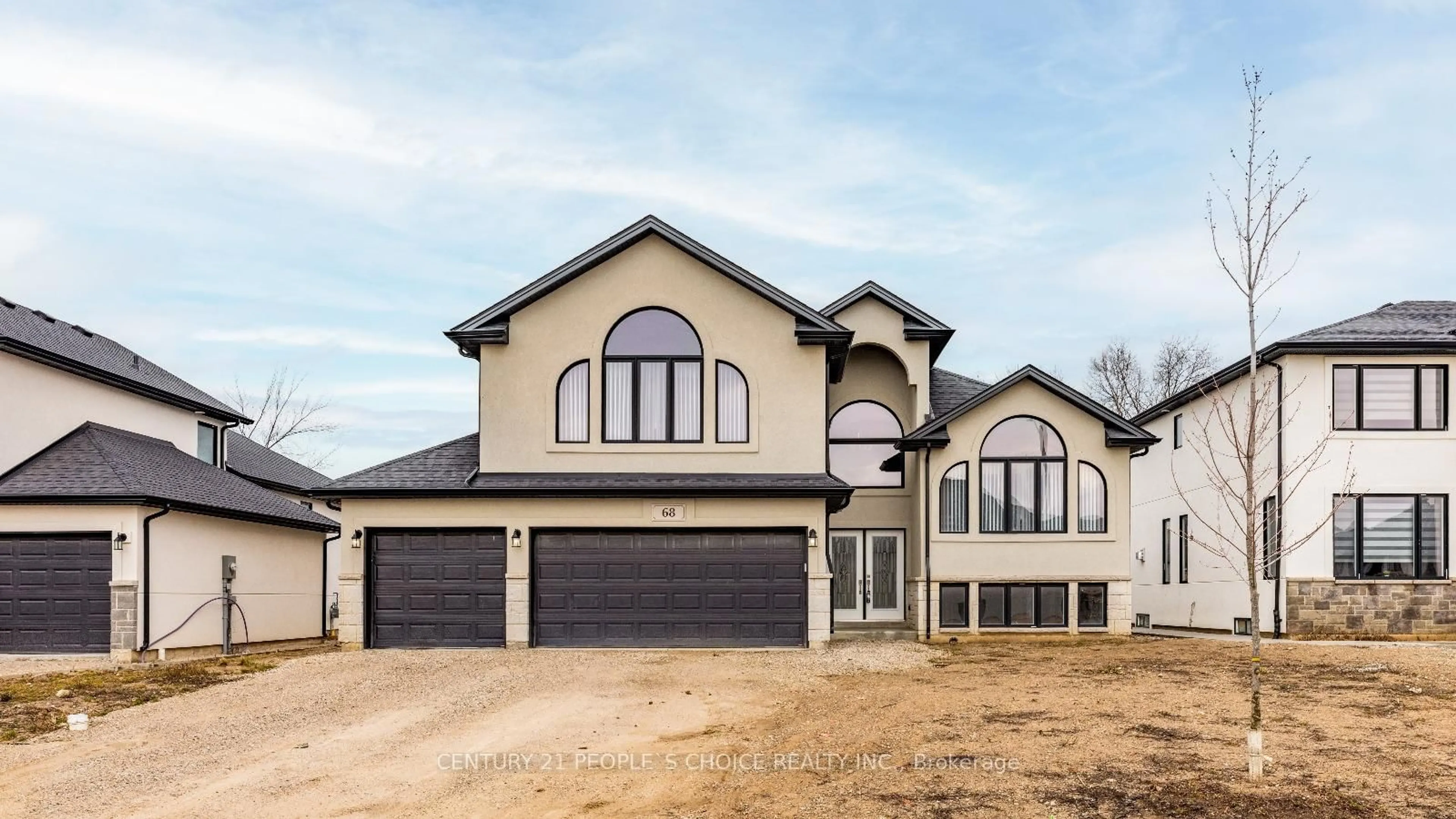 Home with vinyl exterior material, street for 68 Noble Crt, Amherstburg Ontario M9V 0G8