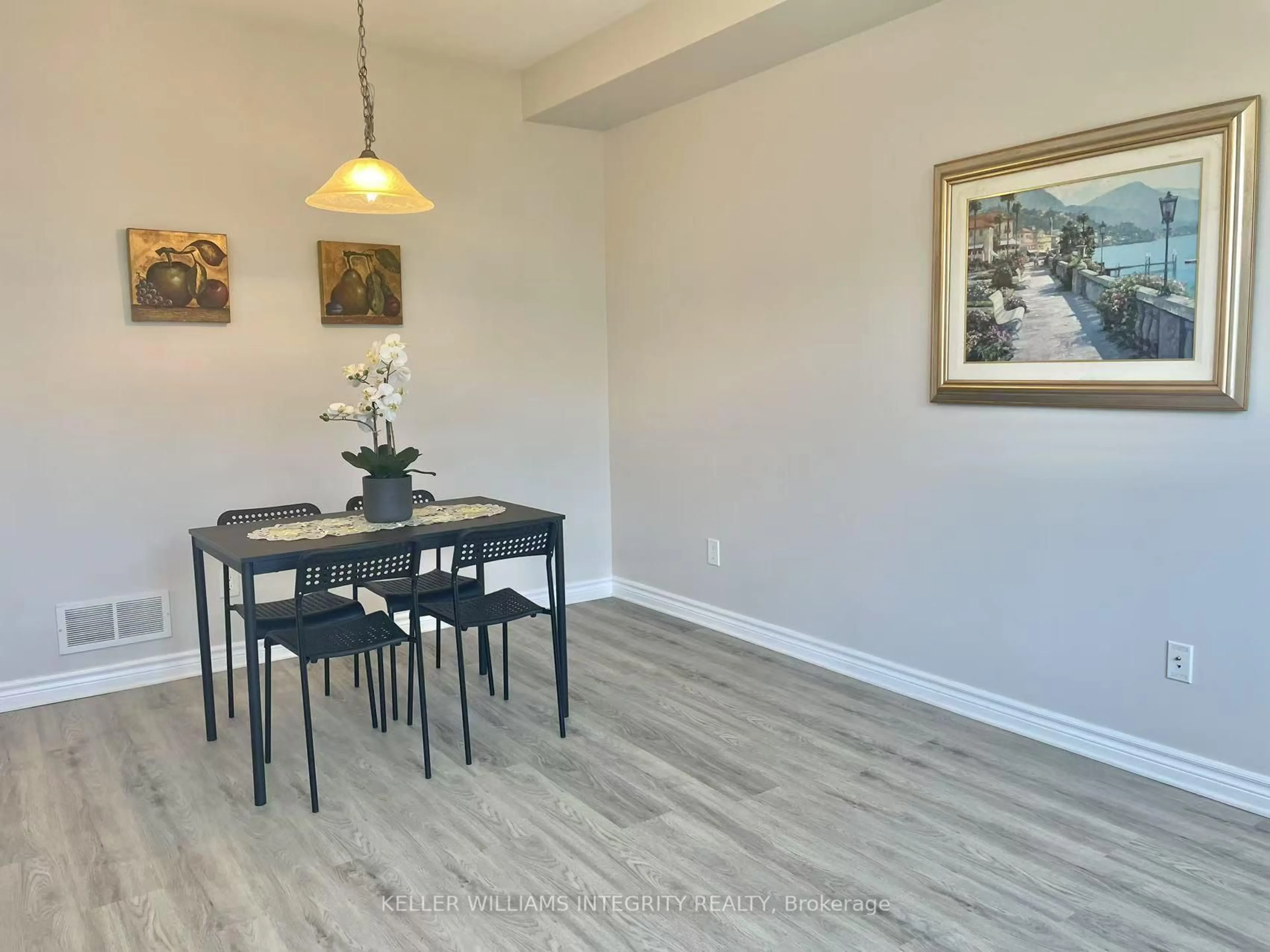 Dining room, wood/laminate floor for 2566 Waterlilly Way, Ottawa Ontario K2J 0K6
