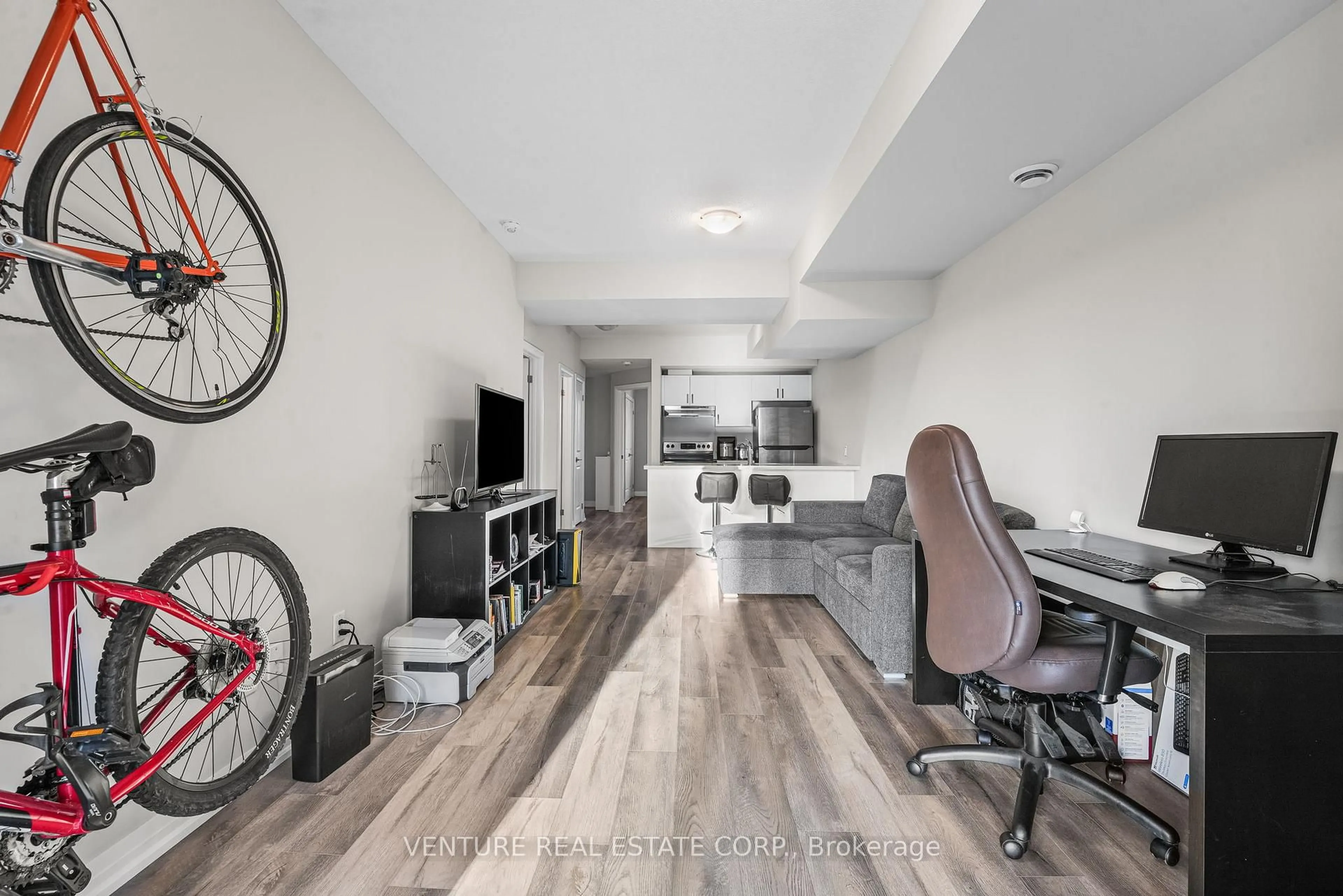 A pic of a room for 6705 Cropp St #50, Niagara Falls Ontario L2E 5J8