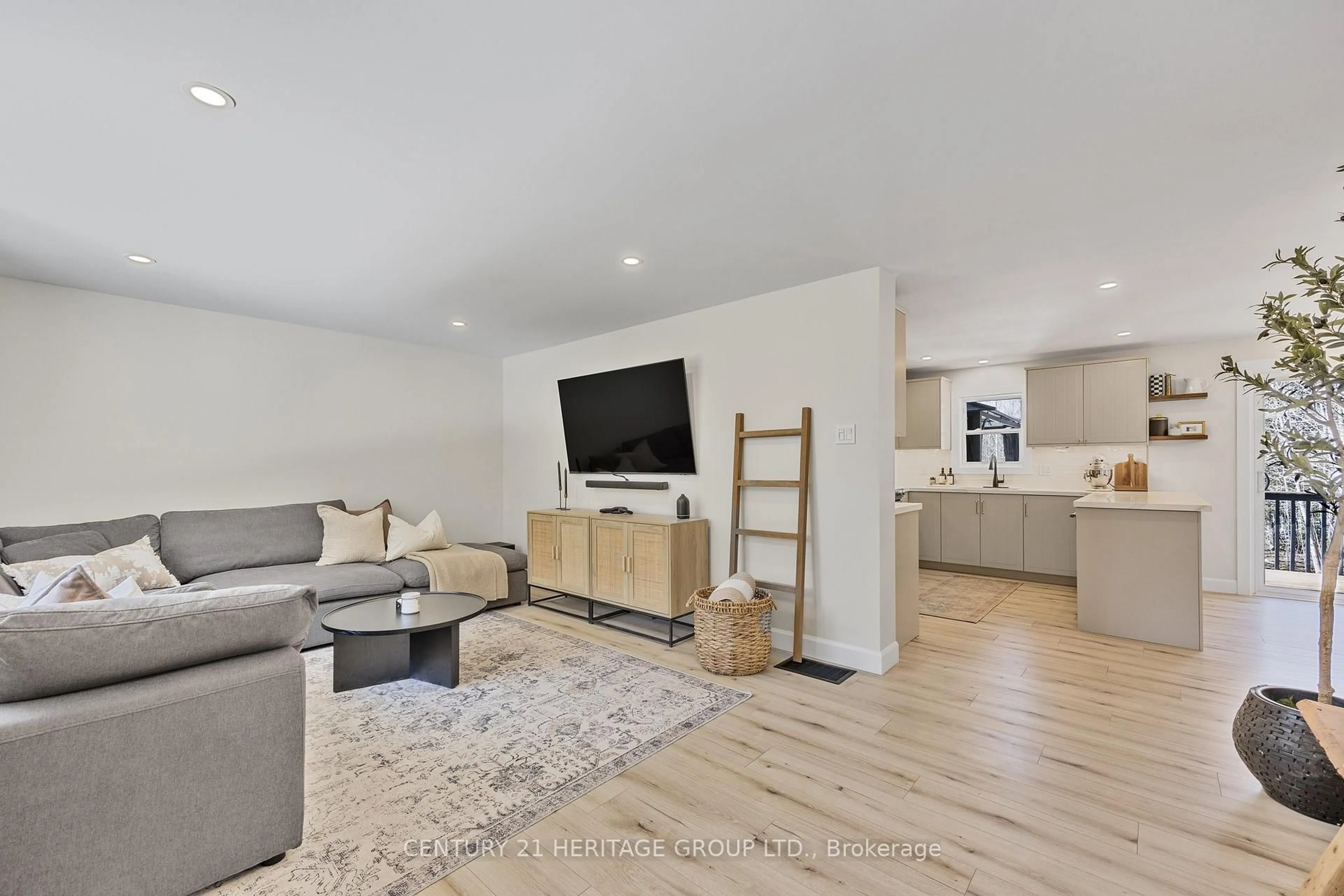 Living room with furniture, unknown for 151564 Southgate Sideroad 15 N/A, Southgate Ontario N0G 1N0