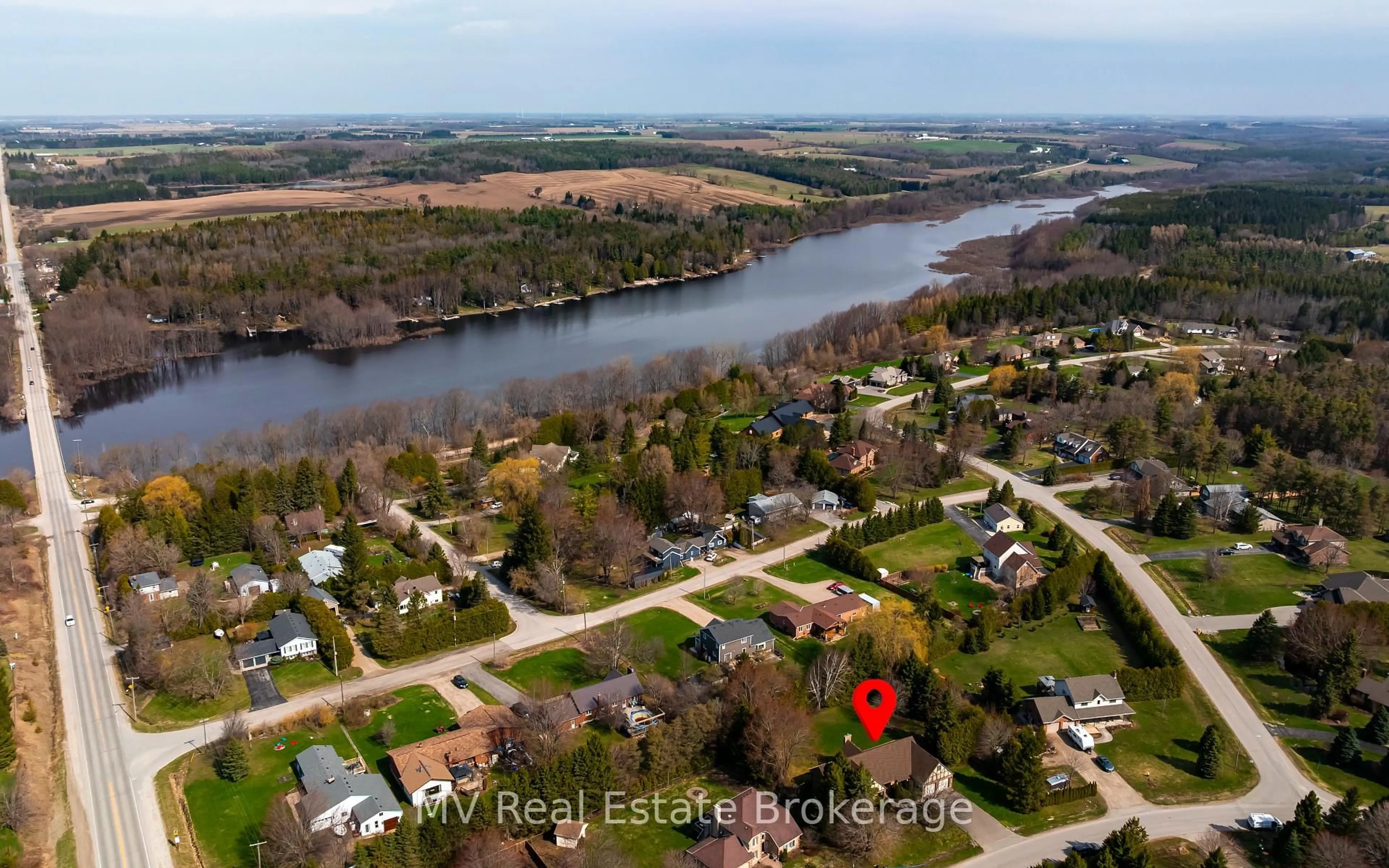 A pic from outside/outdoor area/front of a property/back of a property/a pic from drone, water/lake/river/ocean view for 5 Amalia Cres, Centre Wellington Ontario N0B 1J0
