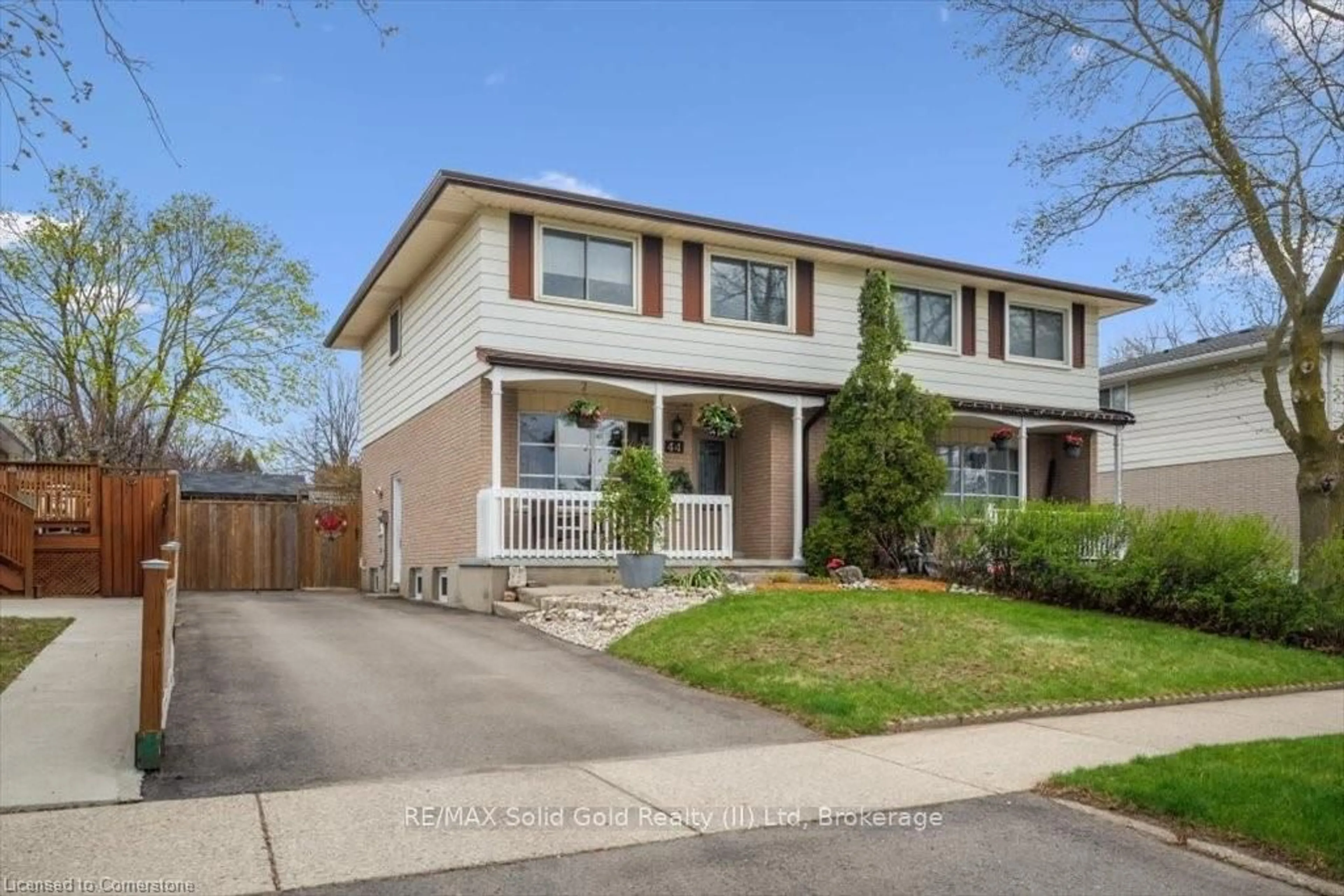 Unknown for 44 Baird Ave, Kitchener Ontario N2B 2N4