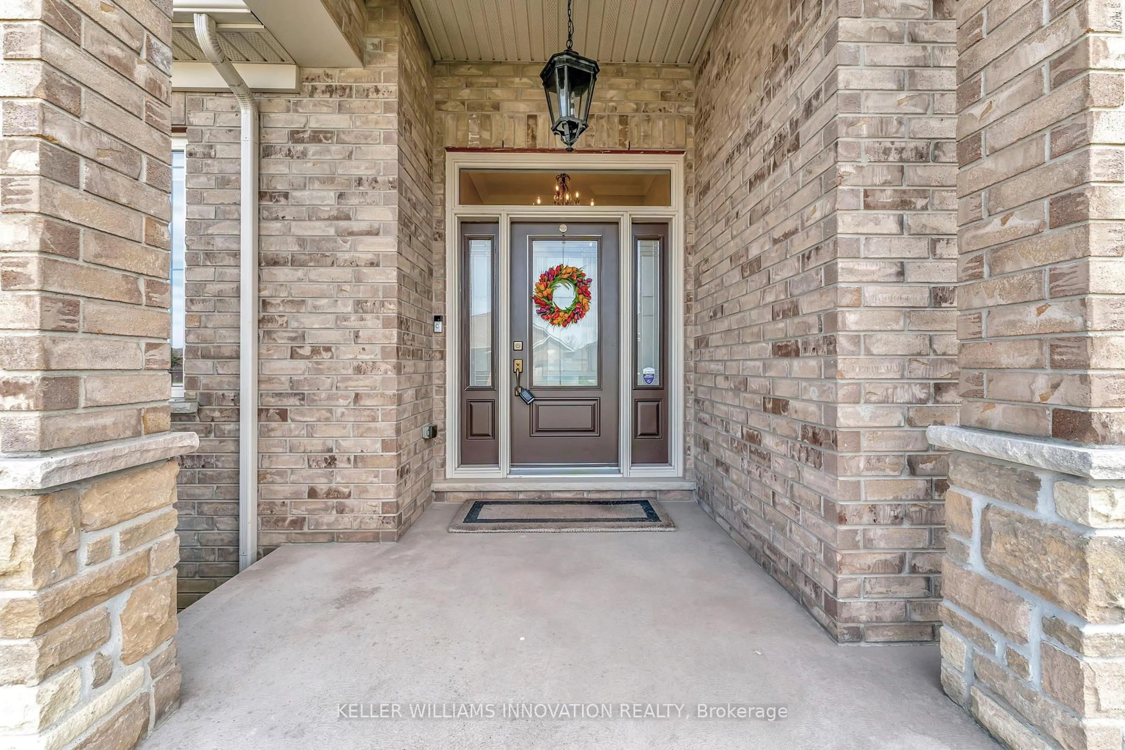 Indoor entryway for 1010 Wood Dr, North Perth Ontario N4W 0B6