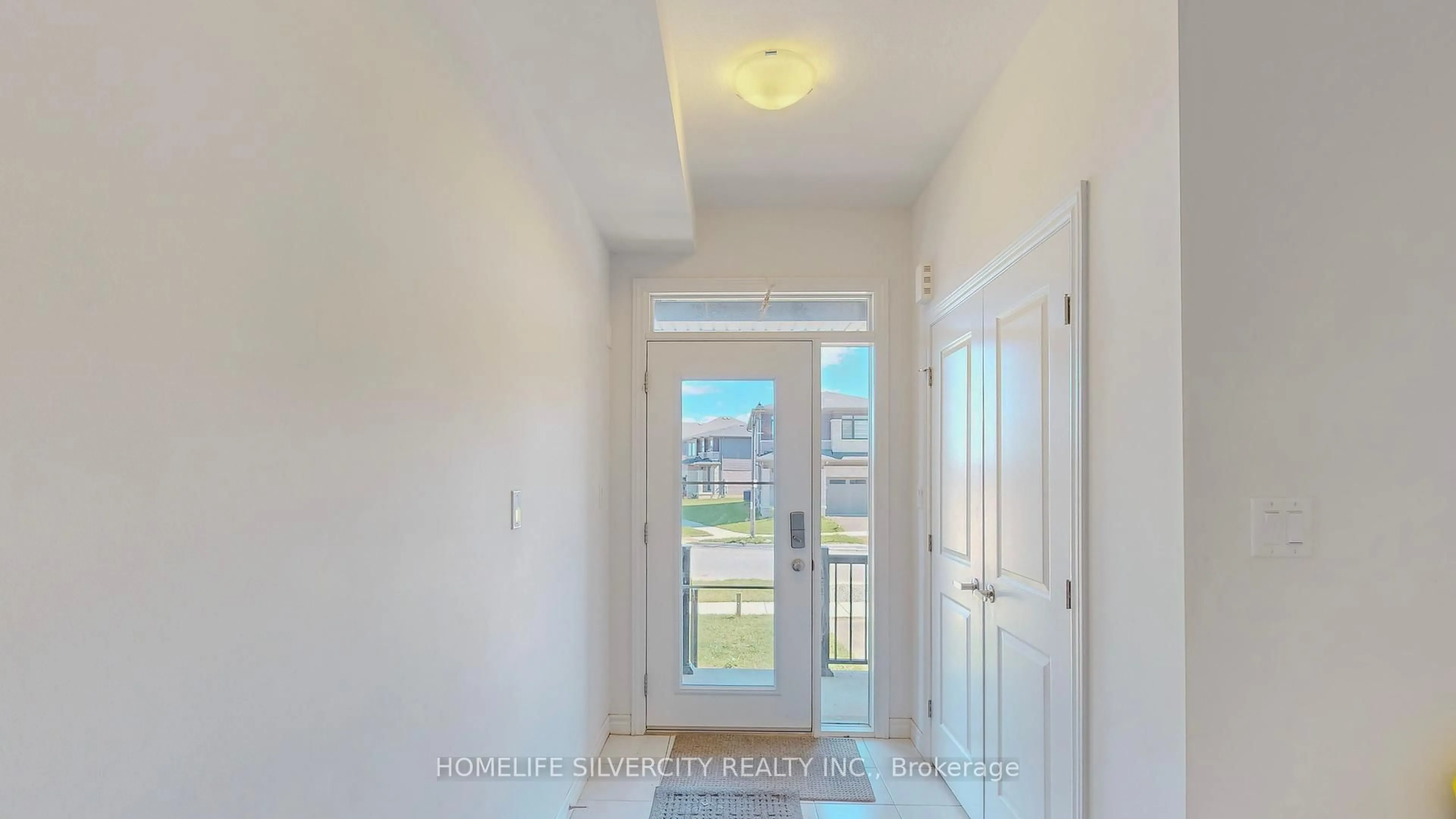 Indoor entryway for 24 Elkington Lane, Brantford Ontario N3T 0T5