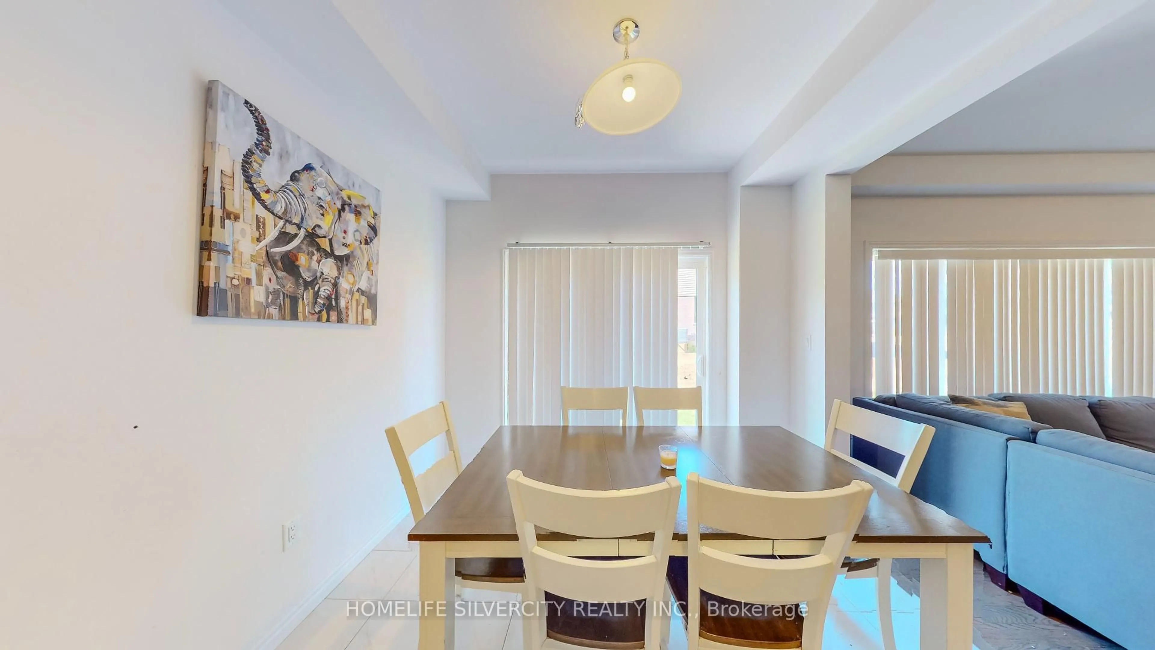 Dining room, unknown for 24 Elkington Lane, Brantford Ontario N3T 0T5