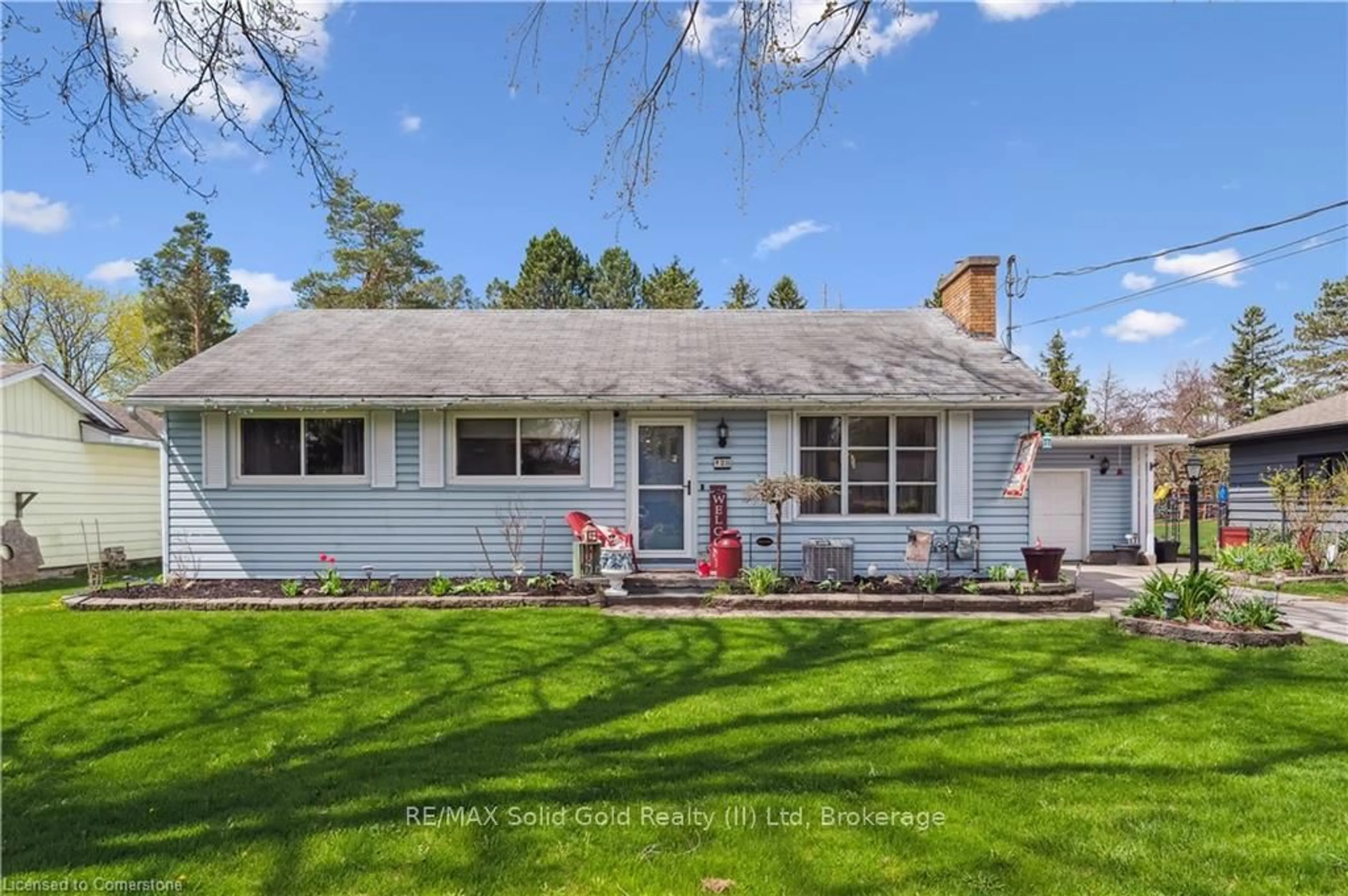 Home with vinyl exterior material, street for 28 JOSEPH St, Woolwich Ontario N0B 1M0
