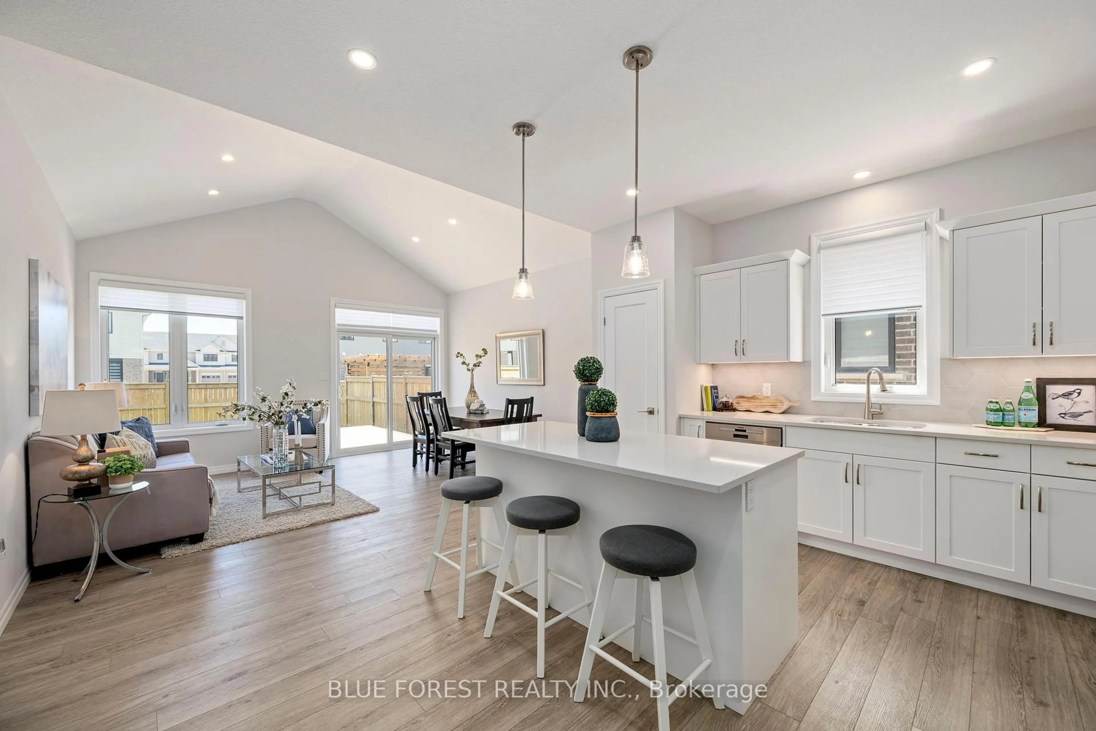 Open concept kitchen, unknown for 14 DUNNING Way, St. Thomas Ontario N5R 0P7