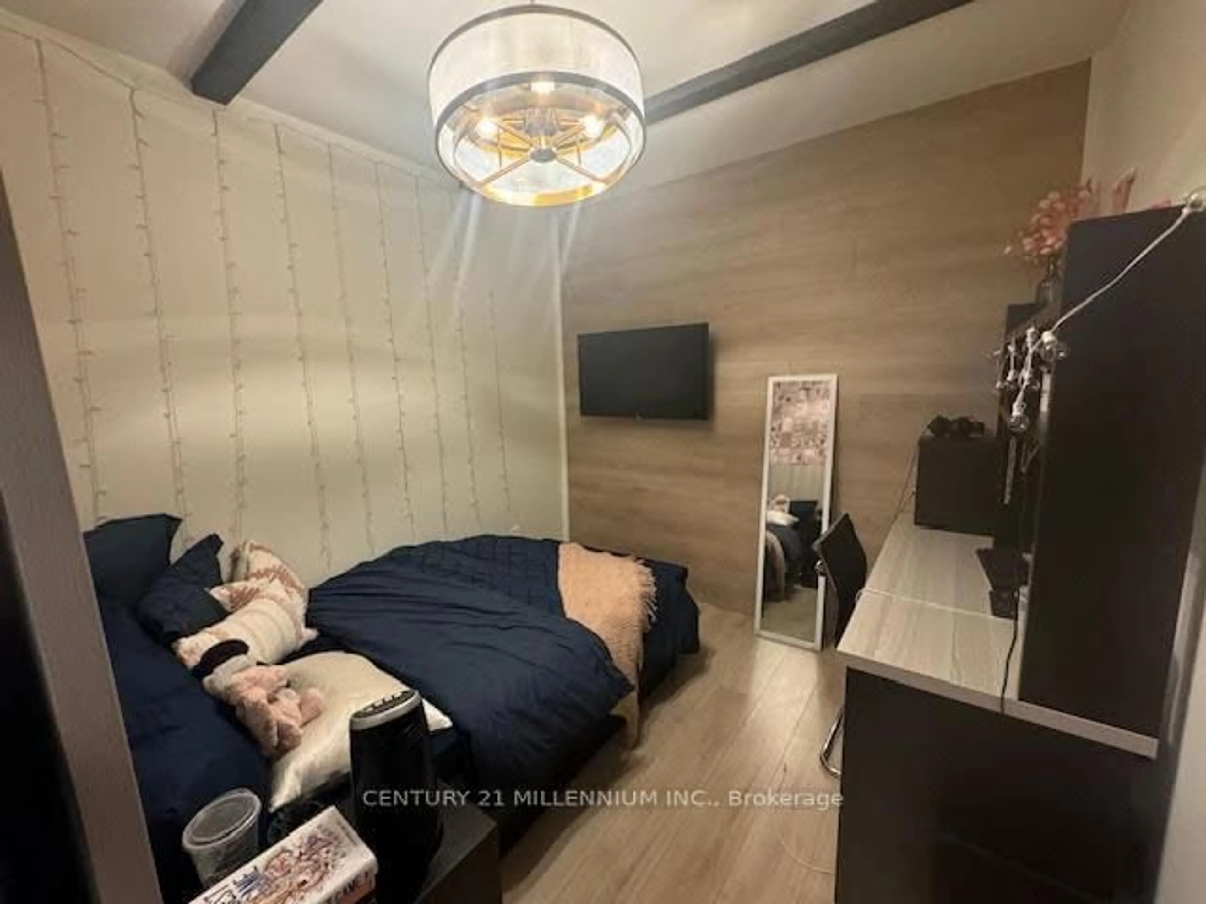 A pic of a room for 145 Columbia St #1408, Waterloo Ontario N2L 3L2