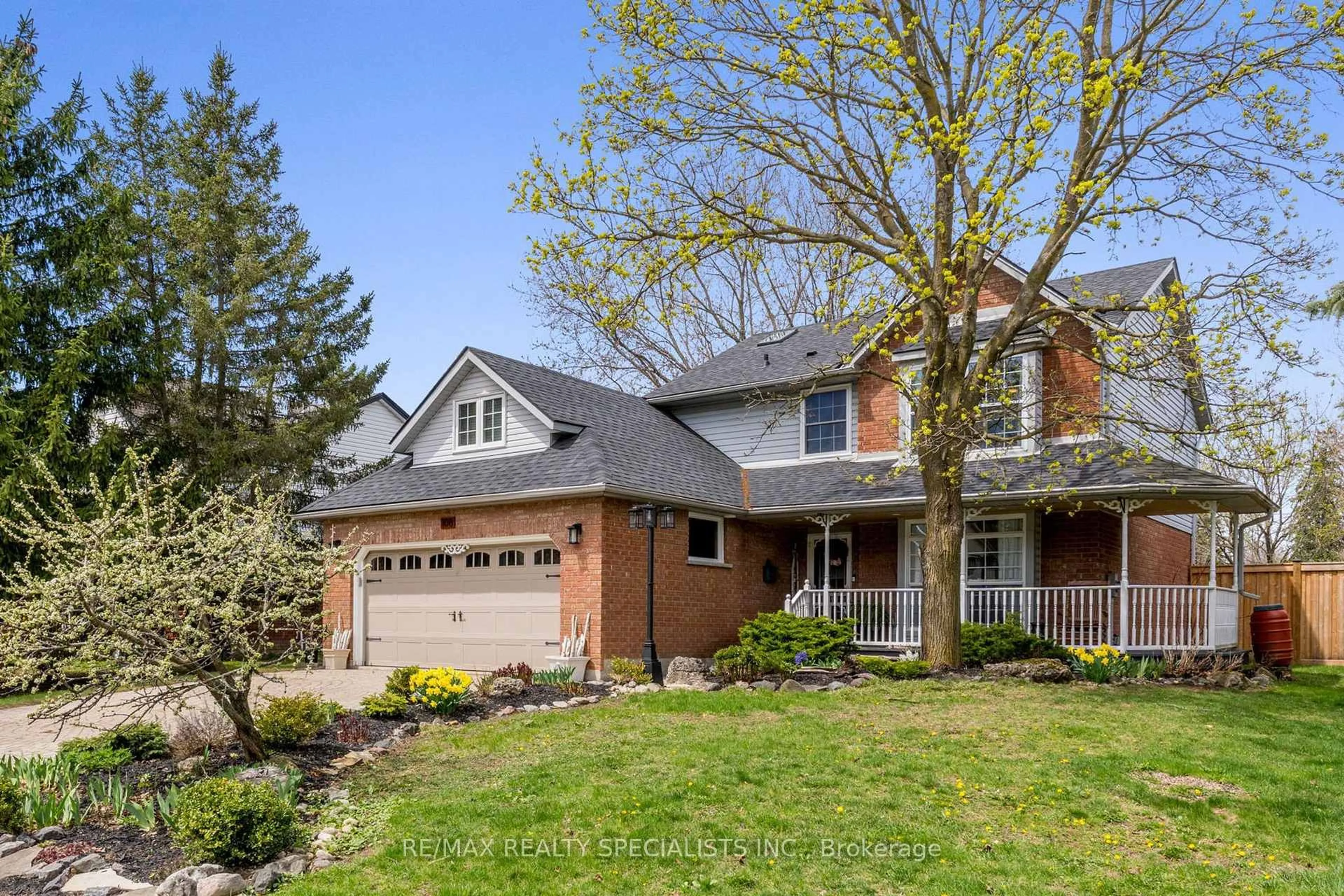 Home with brick exterior material, street for 108 MacLennan St, Guelph/Eramosa Ontario N0B 2K0