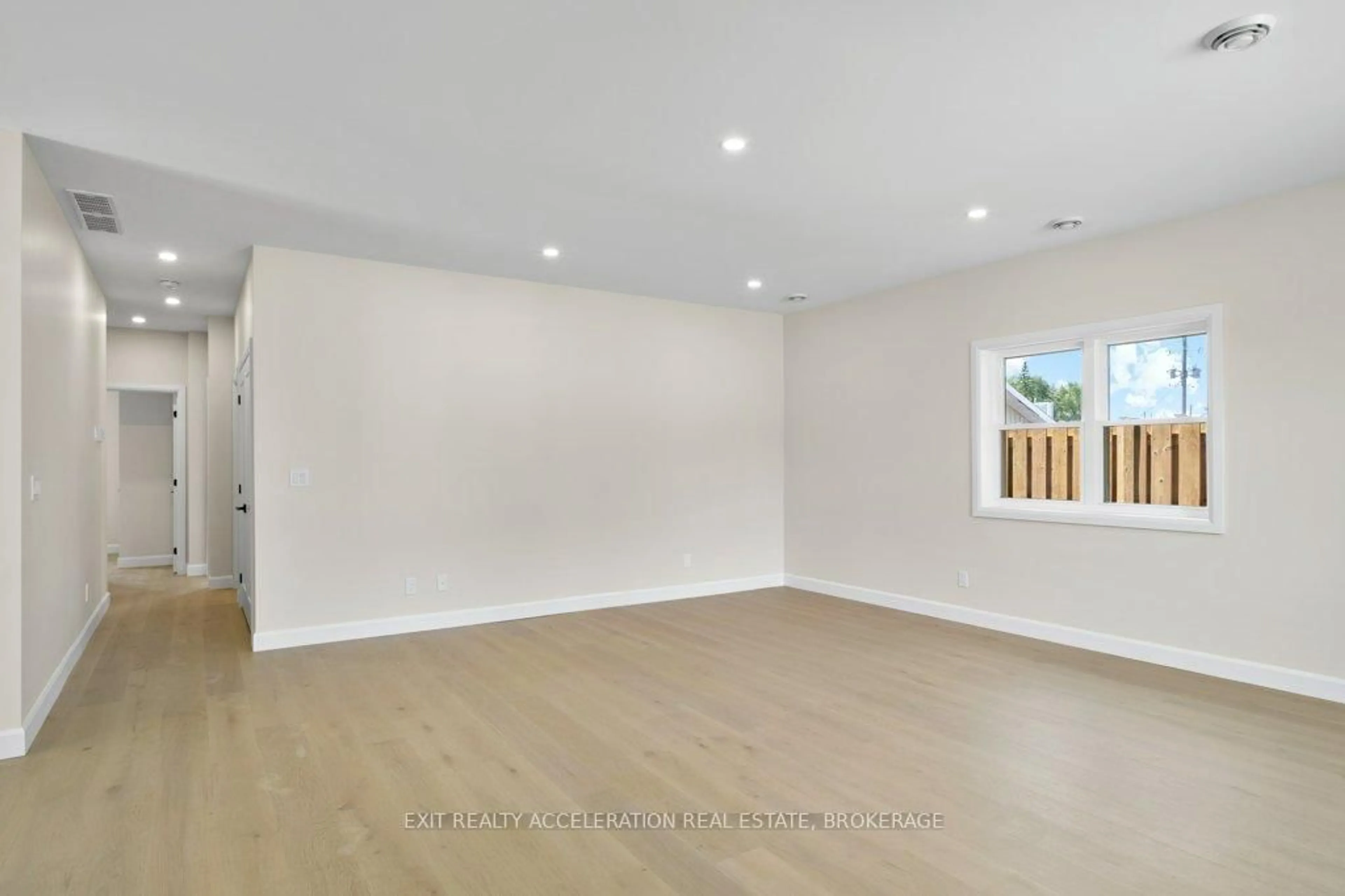 A pic of a room for 16 Palace Rd, Greater Napanee Ontario K7R 1A3