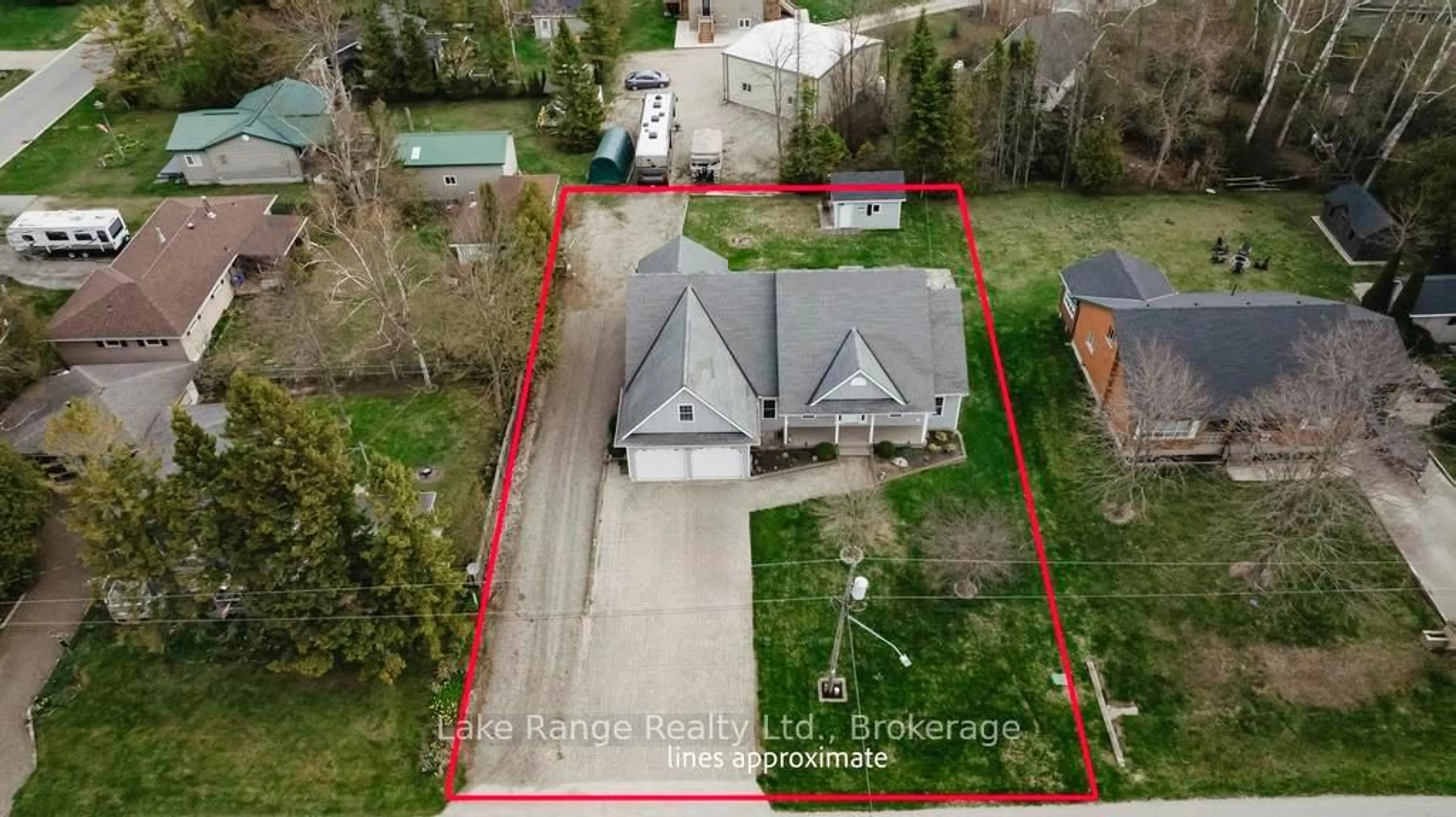 A pic from outside/outdoor area/front of a property/back of a property/a pic from drone, street for 540 Attawandaron Rd, Huron-Kinloss Ontario N2Z 2X3