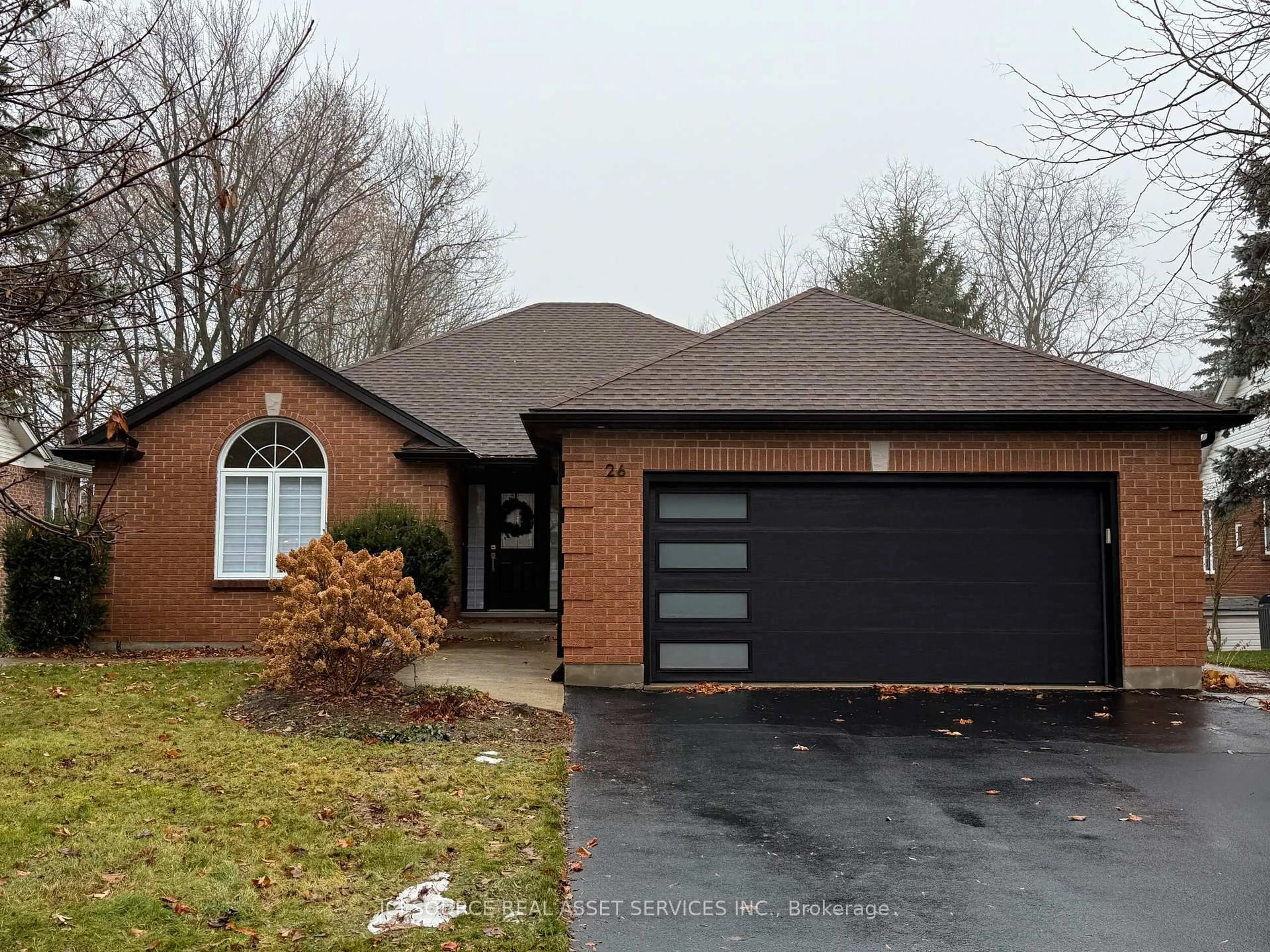 Home with brick exterior material, street for 26 Oakridge Blvd, Pelham Ontario L0S 1J0