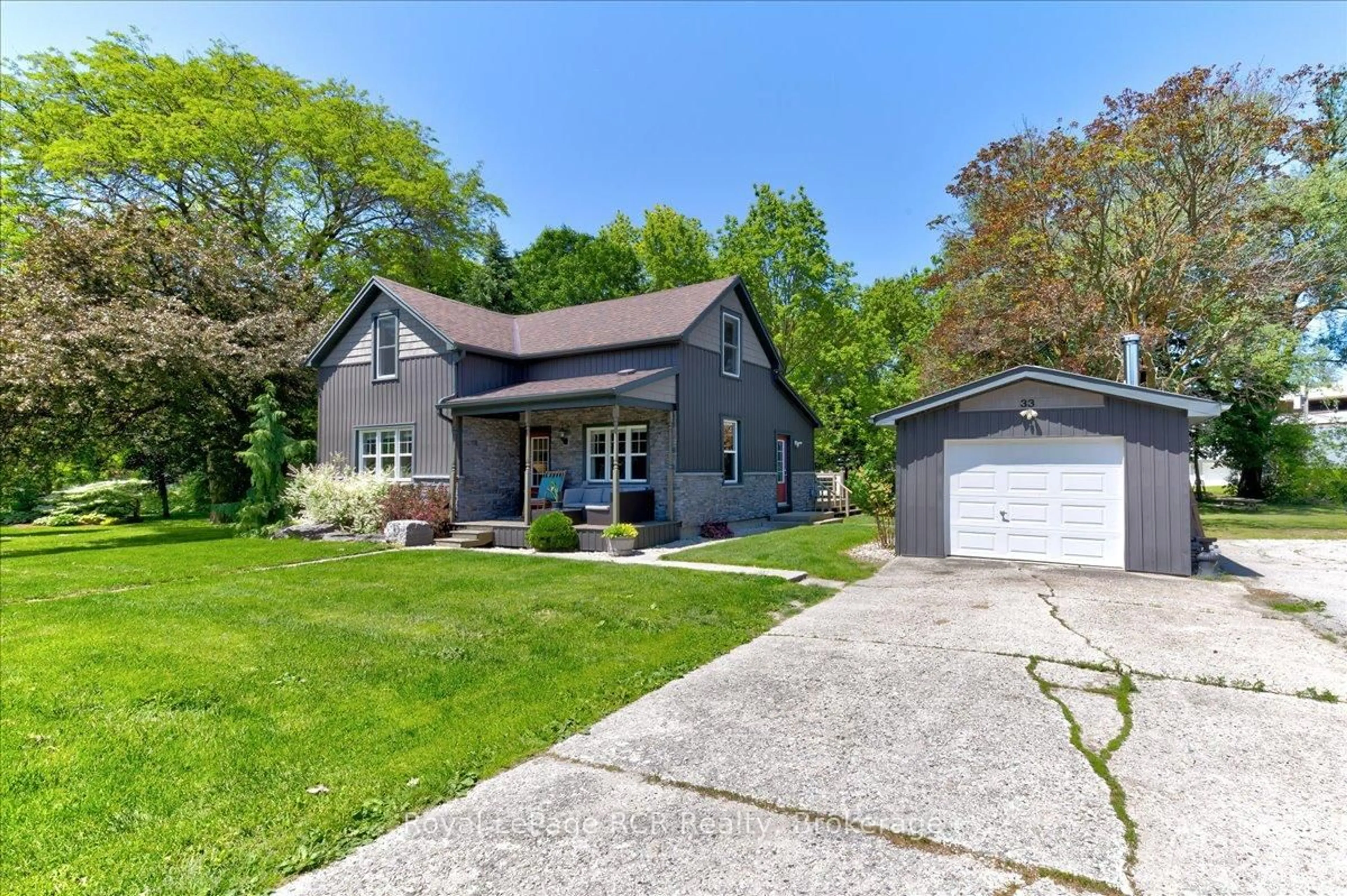 A pic from outside/outdoor area/front of a property/back of a property/a pic from drone, street for 33 Mill St, Minto Ontario N0G 1Z0