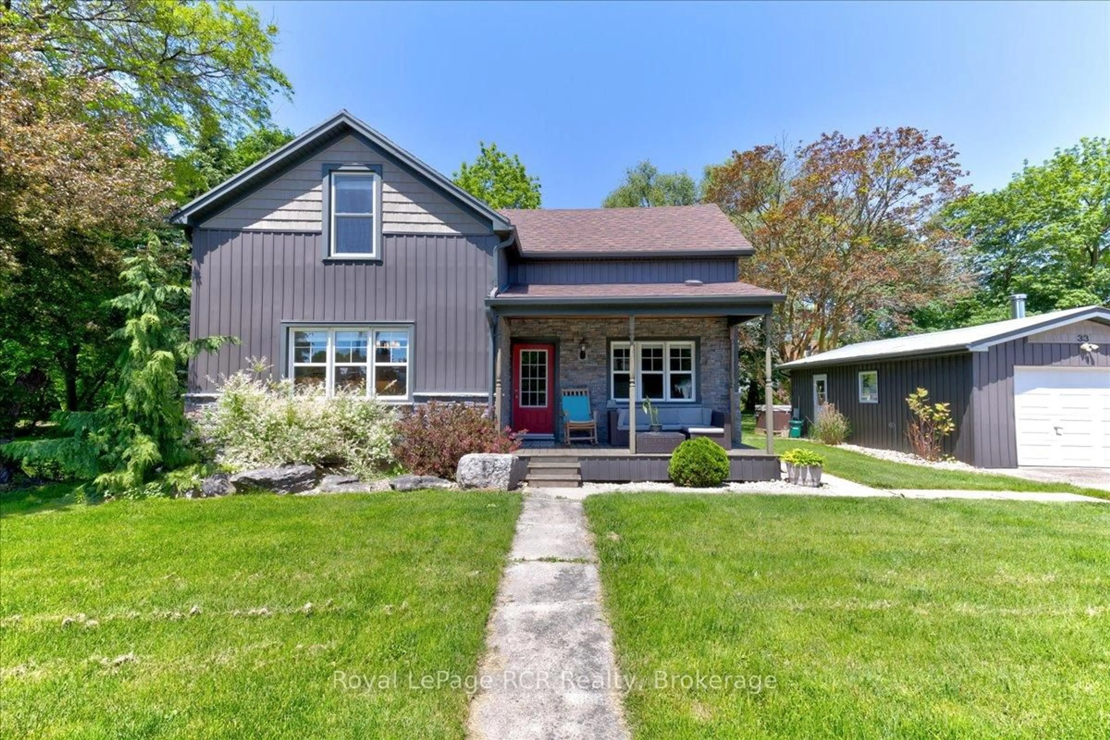 Home with brick exterior material, street for 33 Mill St, Minto Ontario N0G 1Z0