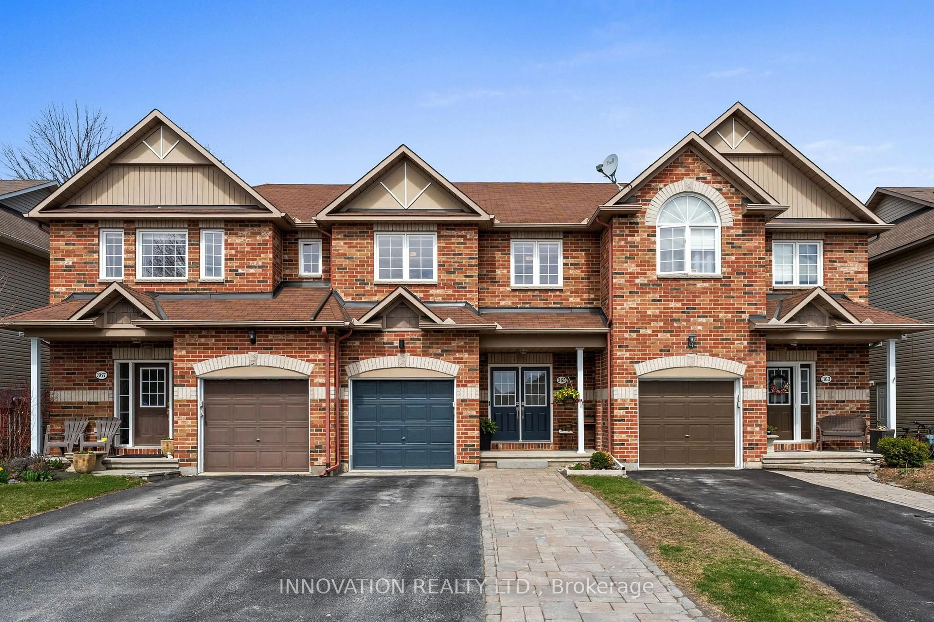 Home with brick exterior material, street for 365 Celtic Ridge Cres, Ottawa Ontario K2W 0B6