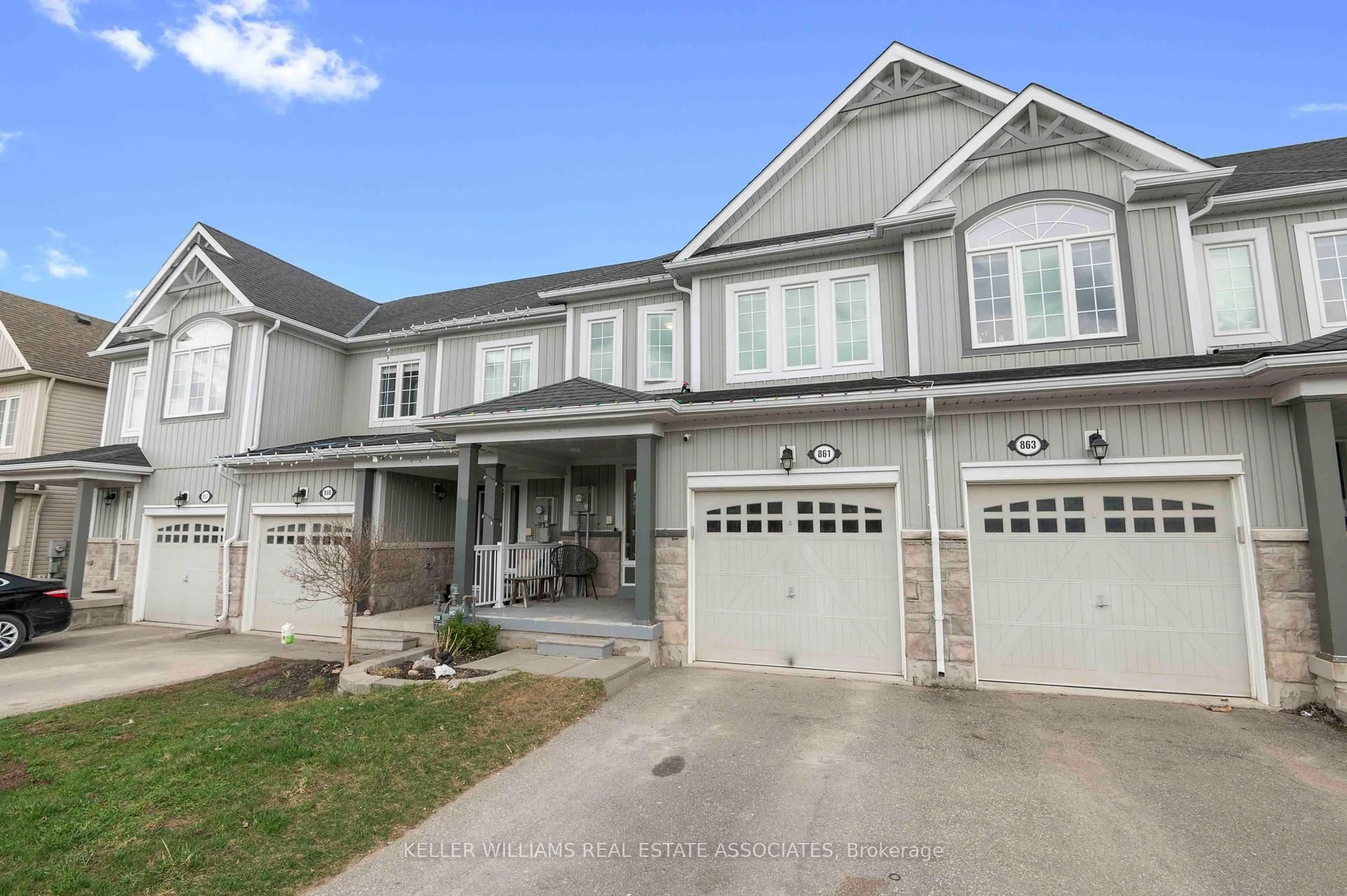 Home with vinyl exterior material, street for 861 Cook Cres, Shelburne Ontario L9V 3V2