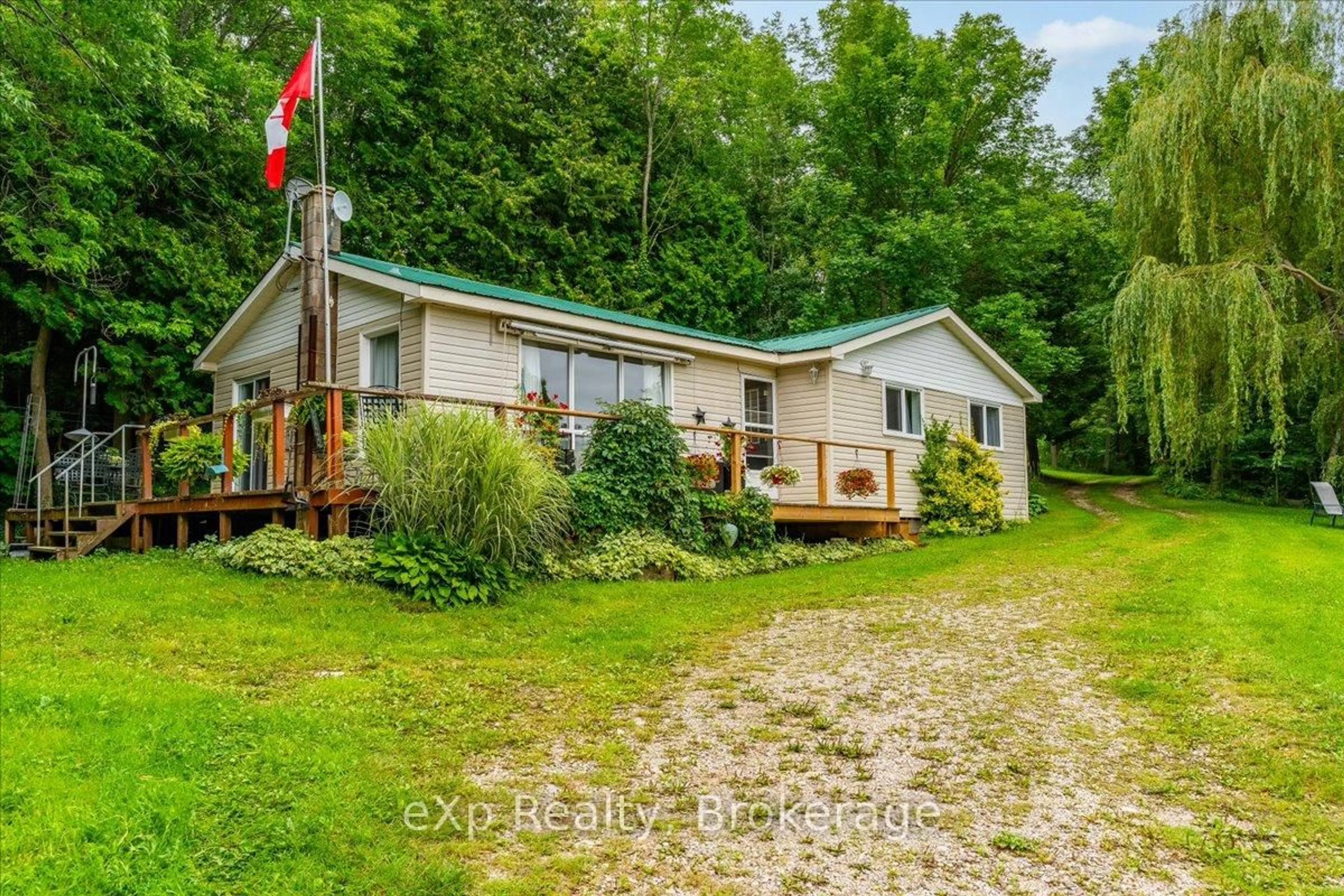 A pic from outside/outdoor area/front of a property/back of a property/a pic from drone, water/lake/river/ocean view for 126 OLD MILL Rd, Georgian Bluffs Ontario N0H 2T0