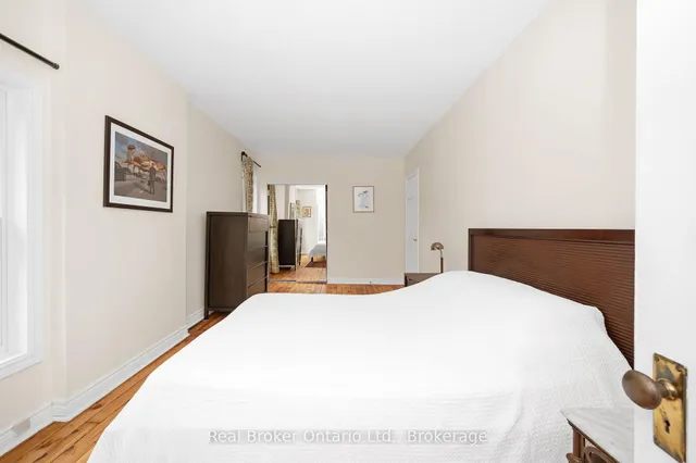 Additional property image - 300 Charlton Ave