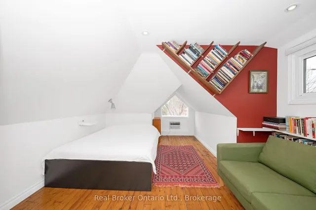 Additional property image - 300 Charlton Ave