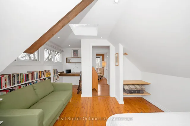 Additional property image - 300 Charlton Ave