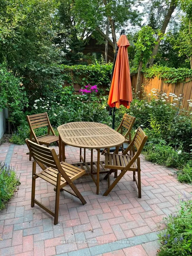 Additional property image - 300 Charlton Ave